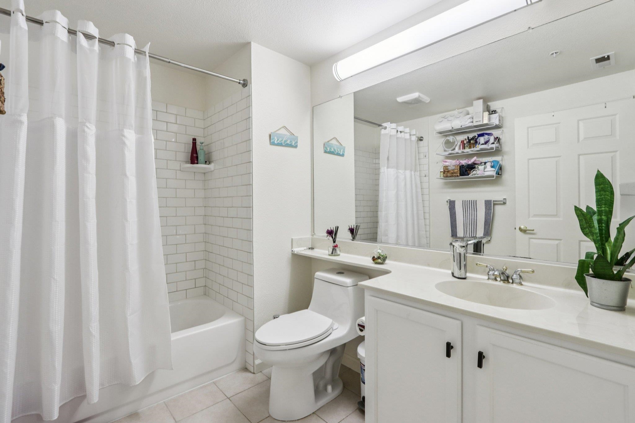 Detail Gallery Image 19 of 38 For 2255 Showers Dr #111,  Mountain View,  CA 94040 - 1 Beds | 1 Baths