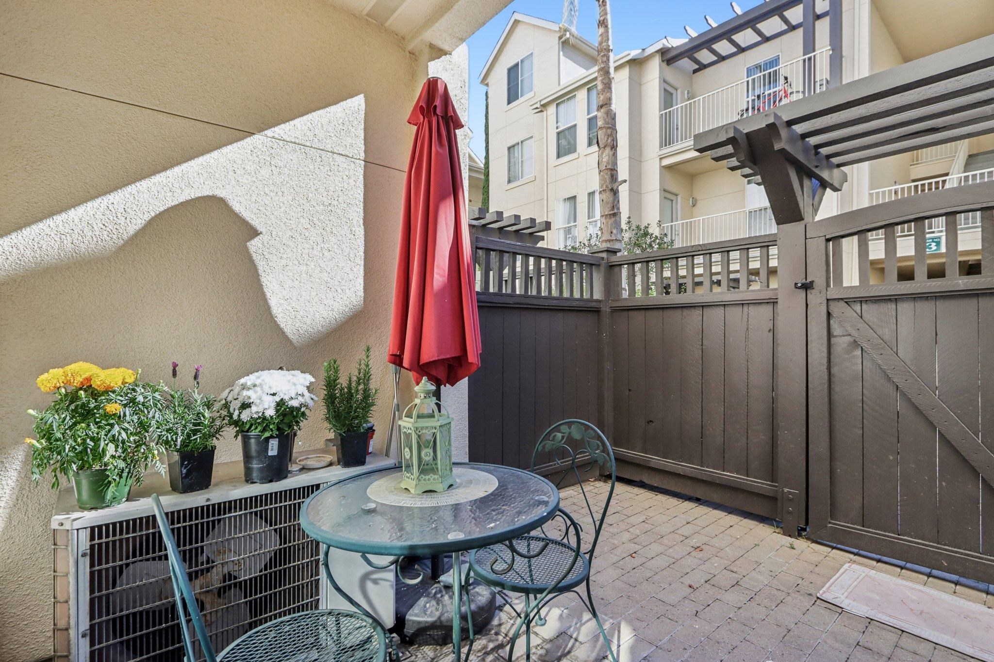 Detail Gallery Image 20 of 38 For 2255 Showers Dr #111,  Mountain View,  CA 94040 - 1 Beds | 1 Baths