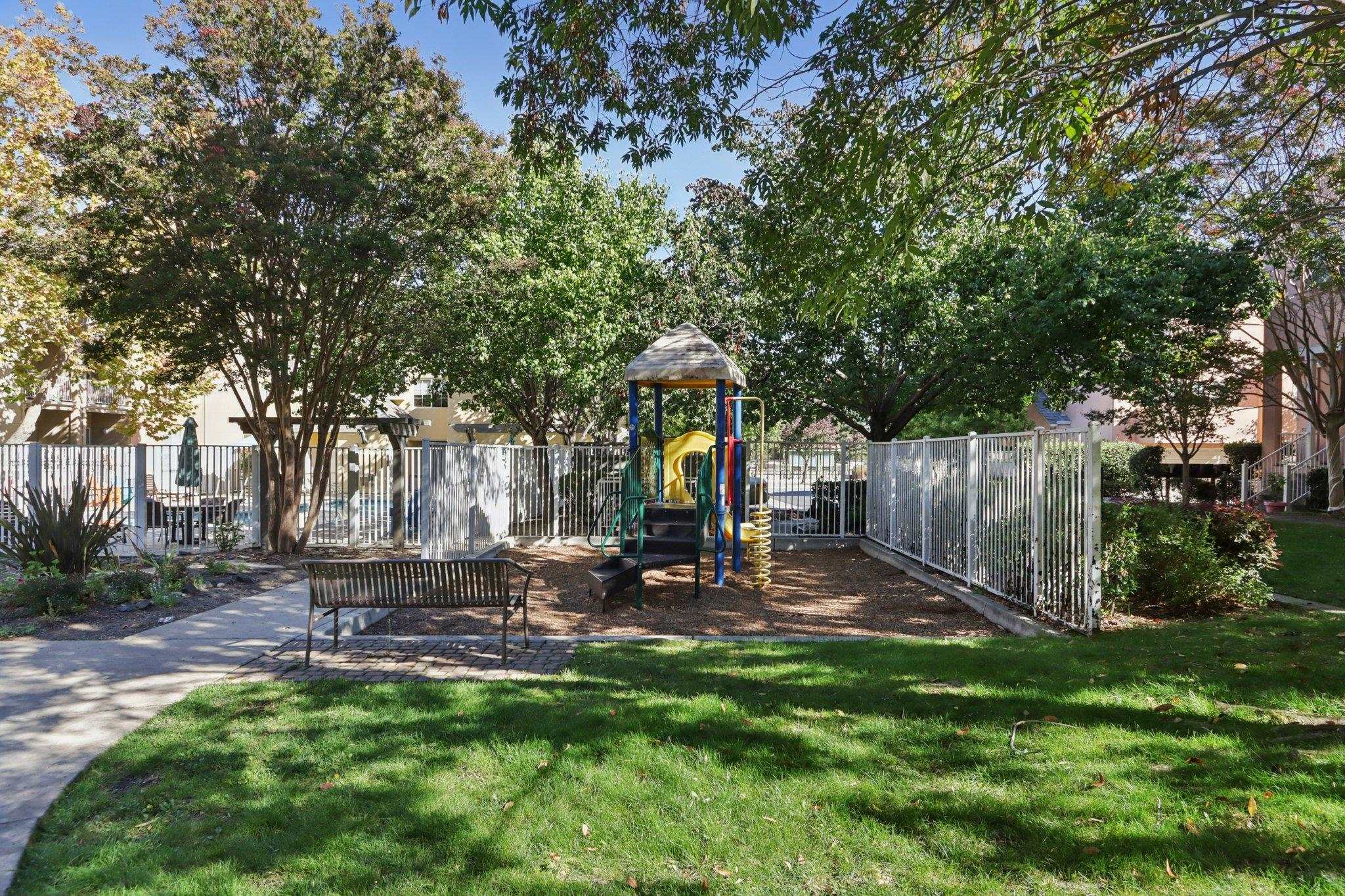 Detail Gallery Image 31 of 38 For 2255 Showers Dr #111,  Mountain View,  CA 94040 - 1 Beds | 1 Baths