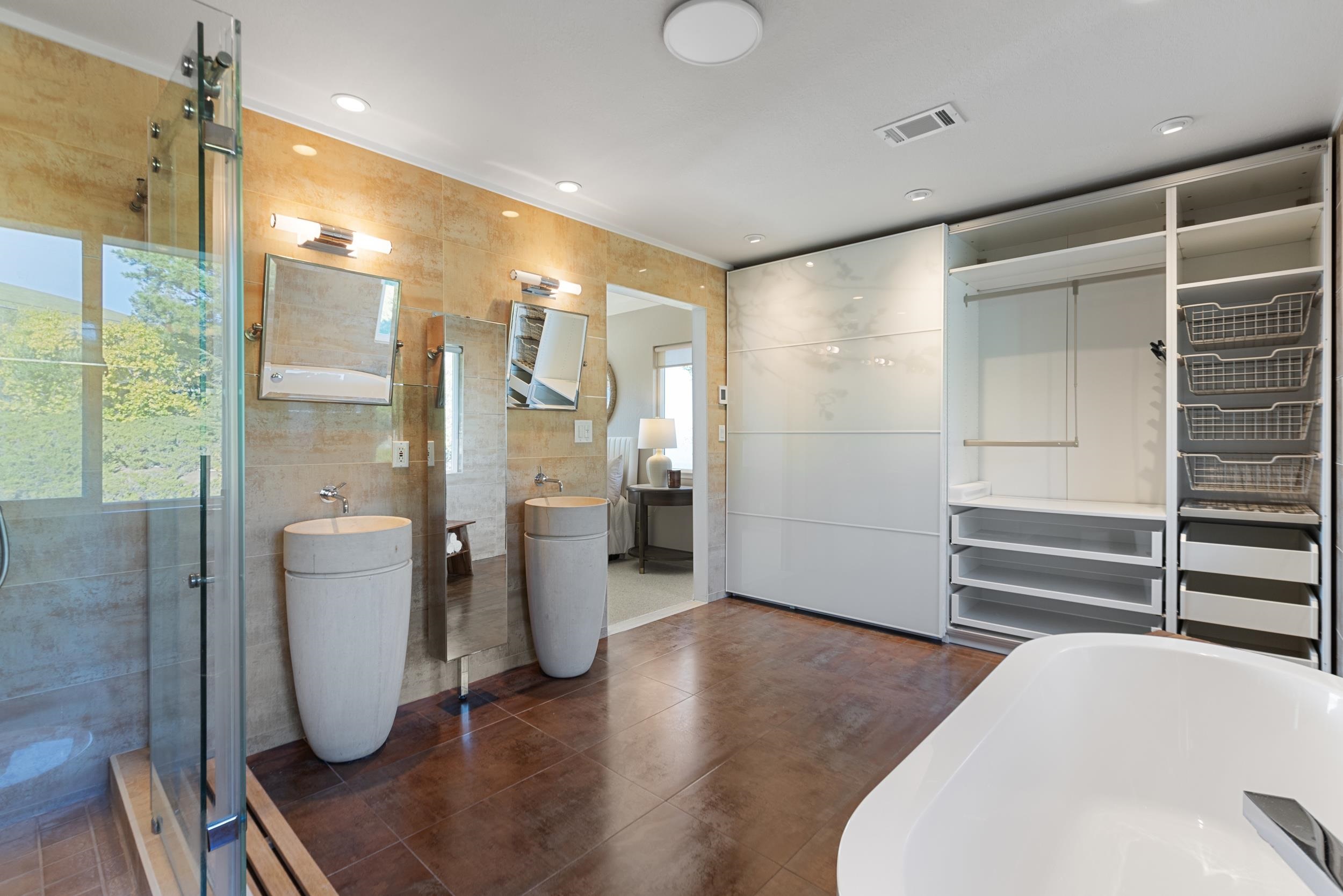 Detail Gallery Image 31 of 59 For 3964 Perie Ln, San Jose,  CA 95132-3226 - 4 Beds | 3 Baths