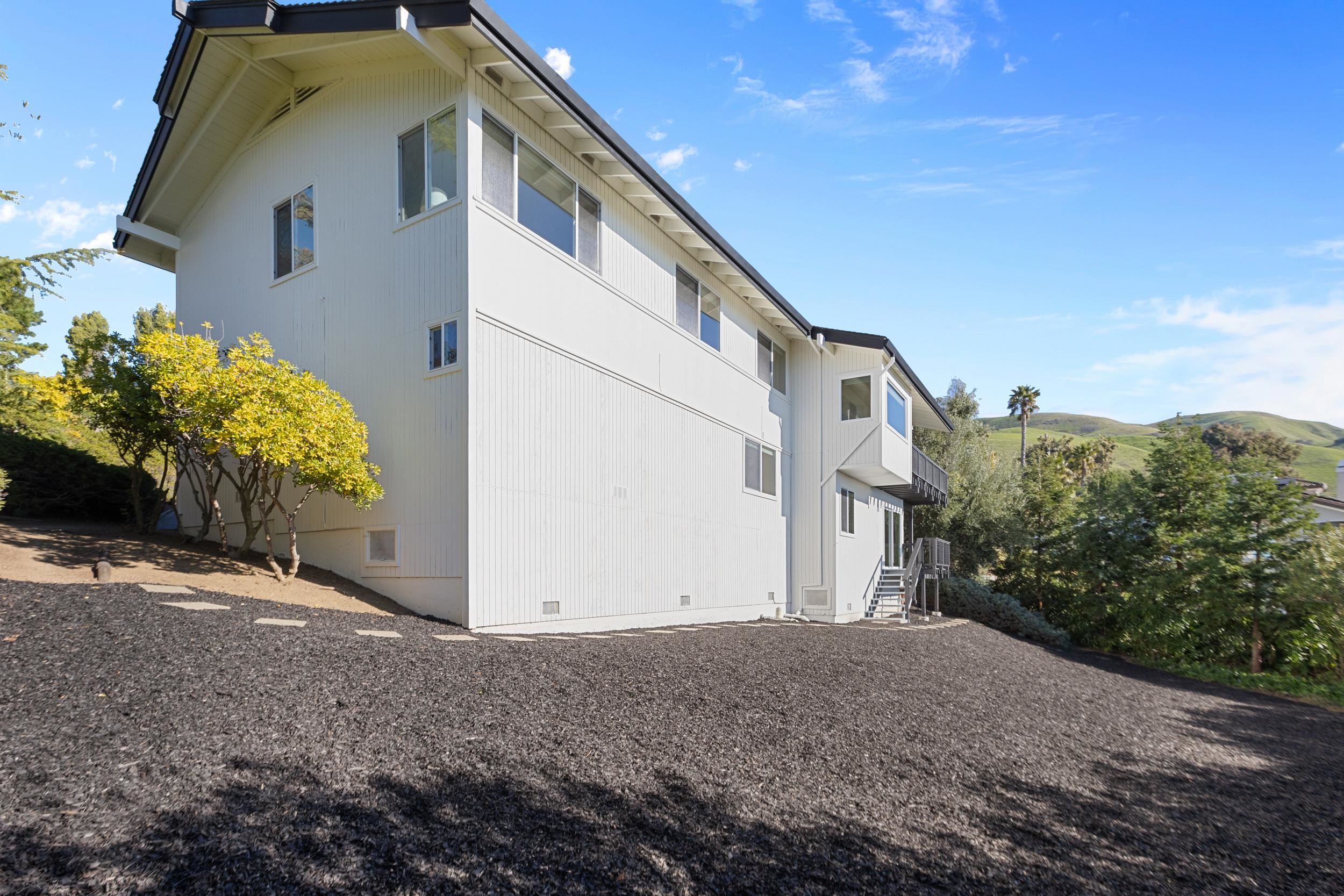 Detail Gallery Image 54 of 59 For 3964 Perie Ln, San Jose,  CA 95132-3226 - 4 Beds | 3 Baths