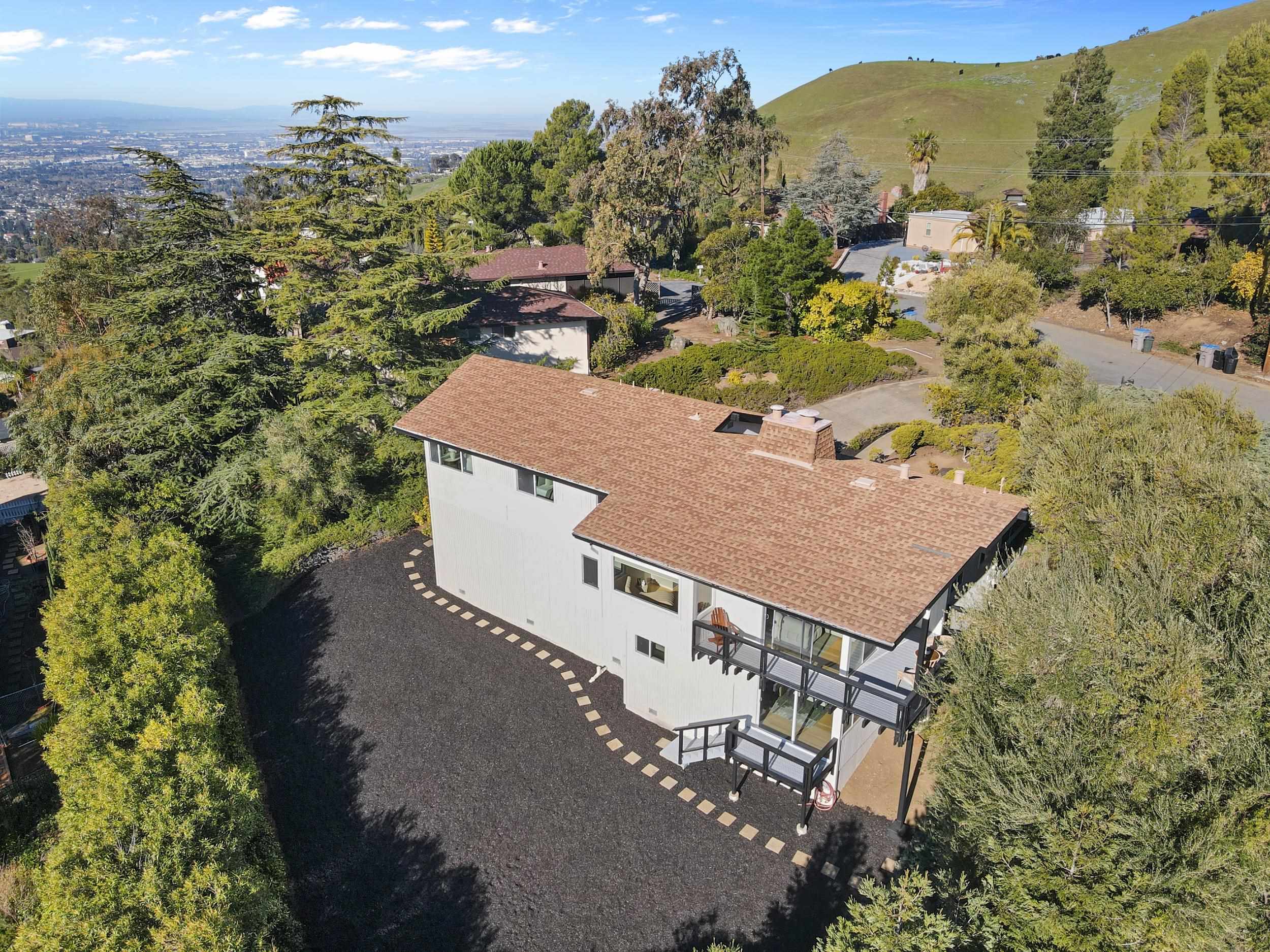 Detail Gallery Image 57 of 59 For 3964 Perie Ln, San Jose,  CA 95132-3226 - 4 Beds | 3 Baths