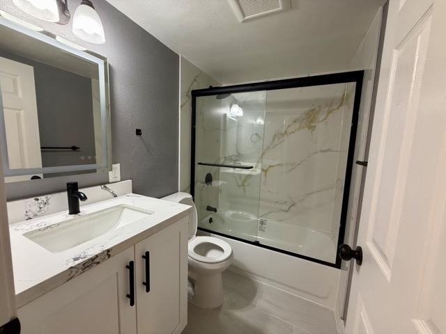 Detail Gallery Image 11 of 18 For 2706 Short St, Oakland,  CA 94619 - 2 Beds | 2 Baths