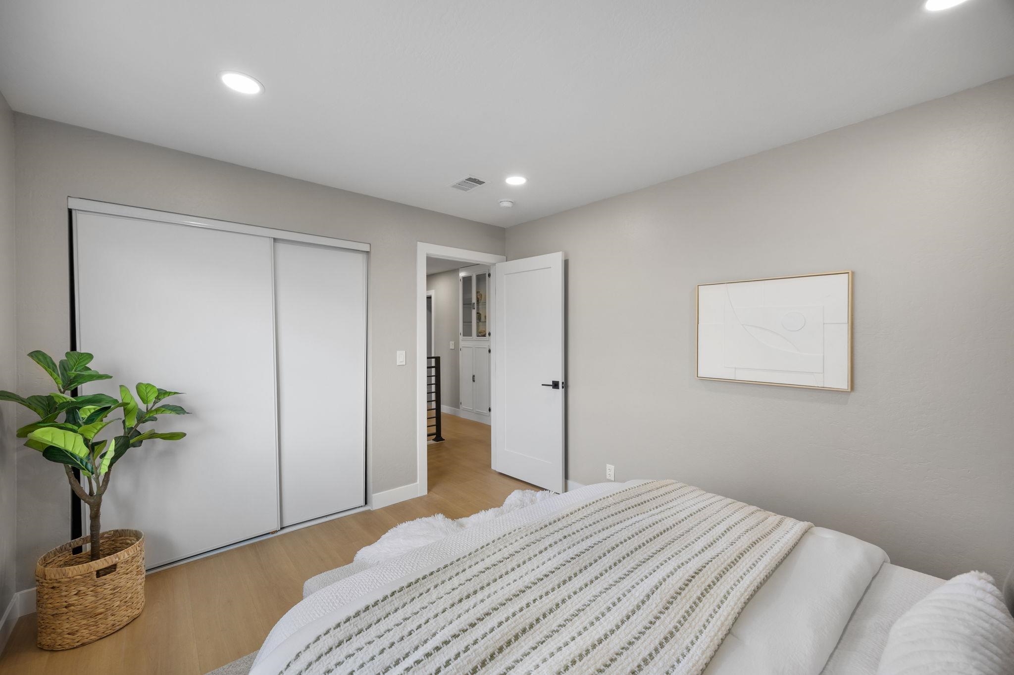 Detail Gallery Image 25 of 45 For 1308 N Hillview Dr, Milpitas,  CA 95035 - 4 Beds | 2/1 Baths