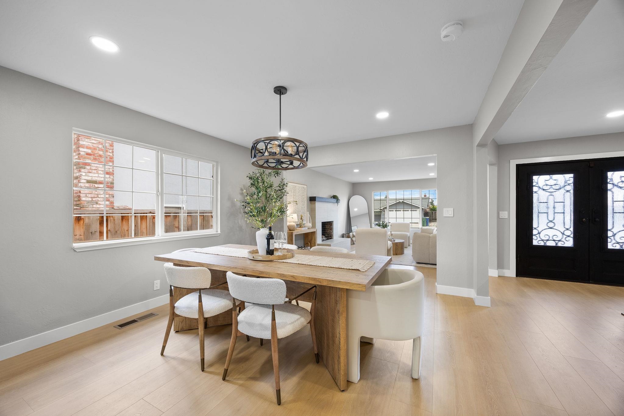 Detail Gallery Image 4 of 45 For 1308 N Hillview Dr, Milpitas,  CA 95035 - 4 Beds | 2/1 Baths