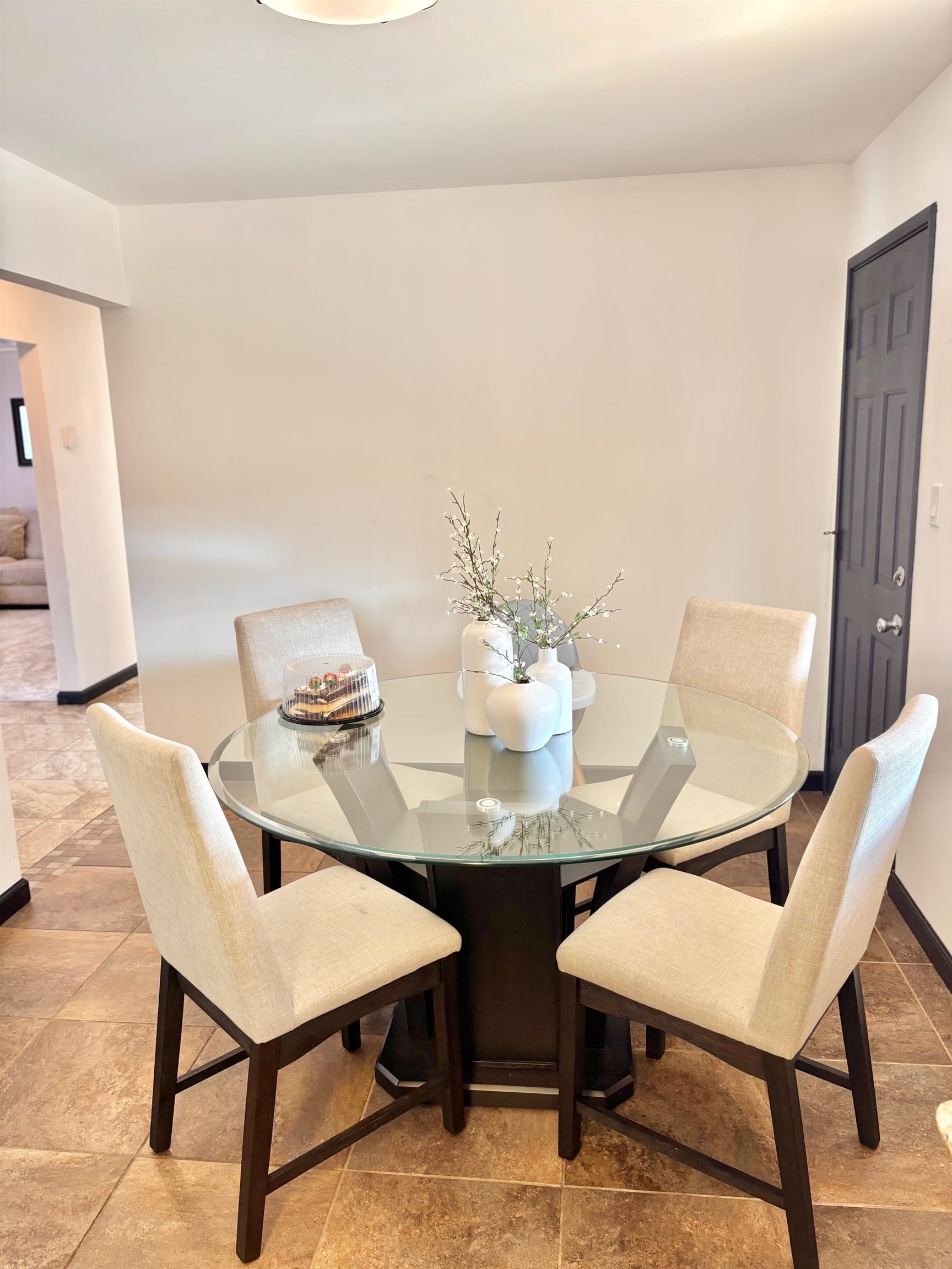 Detail Gallery Image 9 of 20 For 2912 Dale Ave, Ceres,  CA 95307 - 3 Beds | 1 Baths