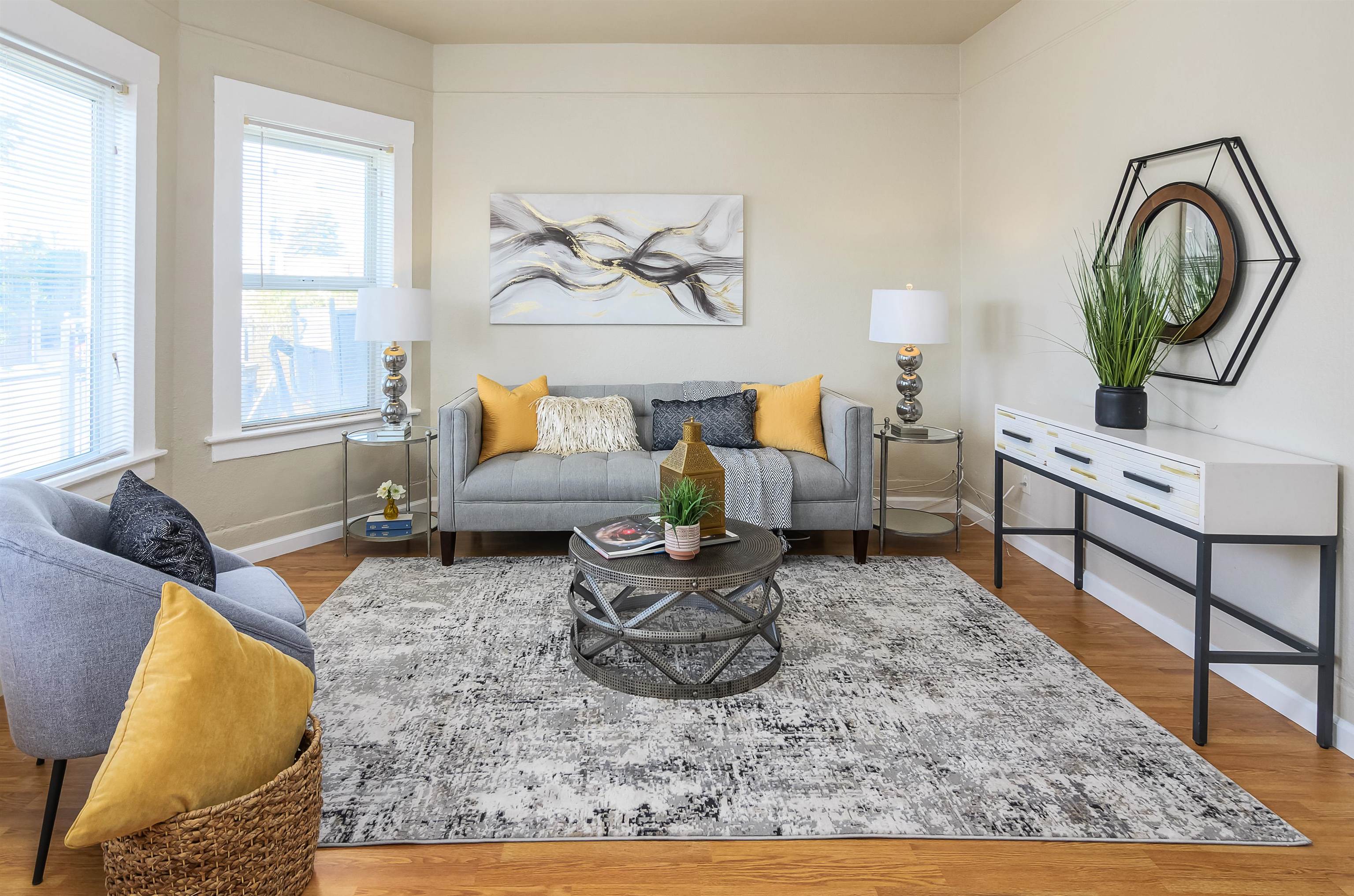 Detail Gallery Image 4 of 23 For 420 5th St, Richmond,  CA 94801 - – Beds | – Baths