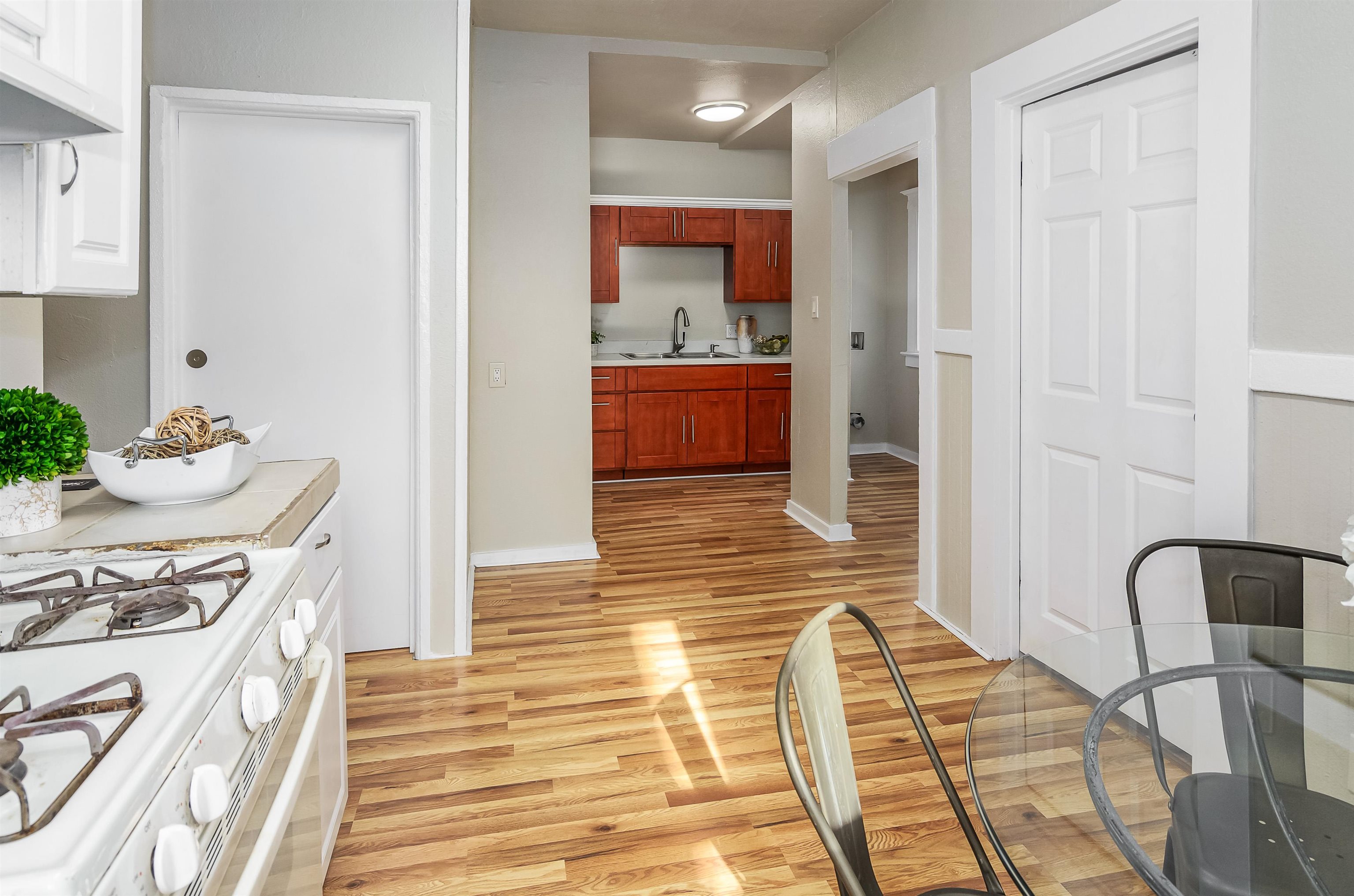 Detail Gallery Image 7 of 23 For 420 5th St, Richmond,  CA 94801 - – Beds | – Baths