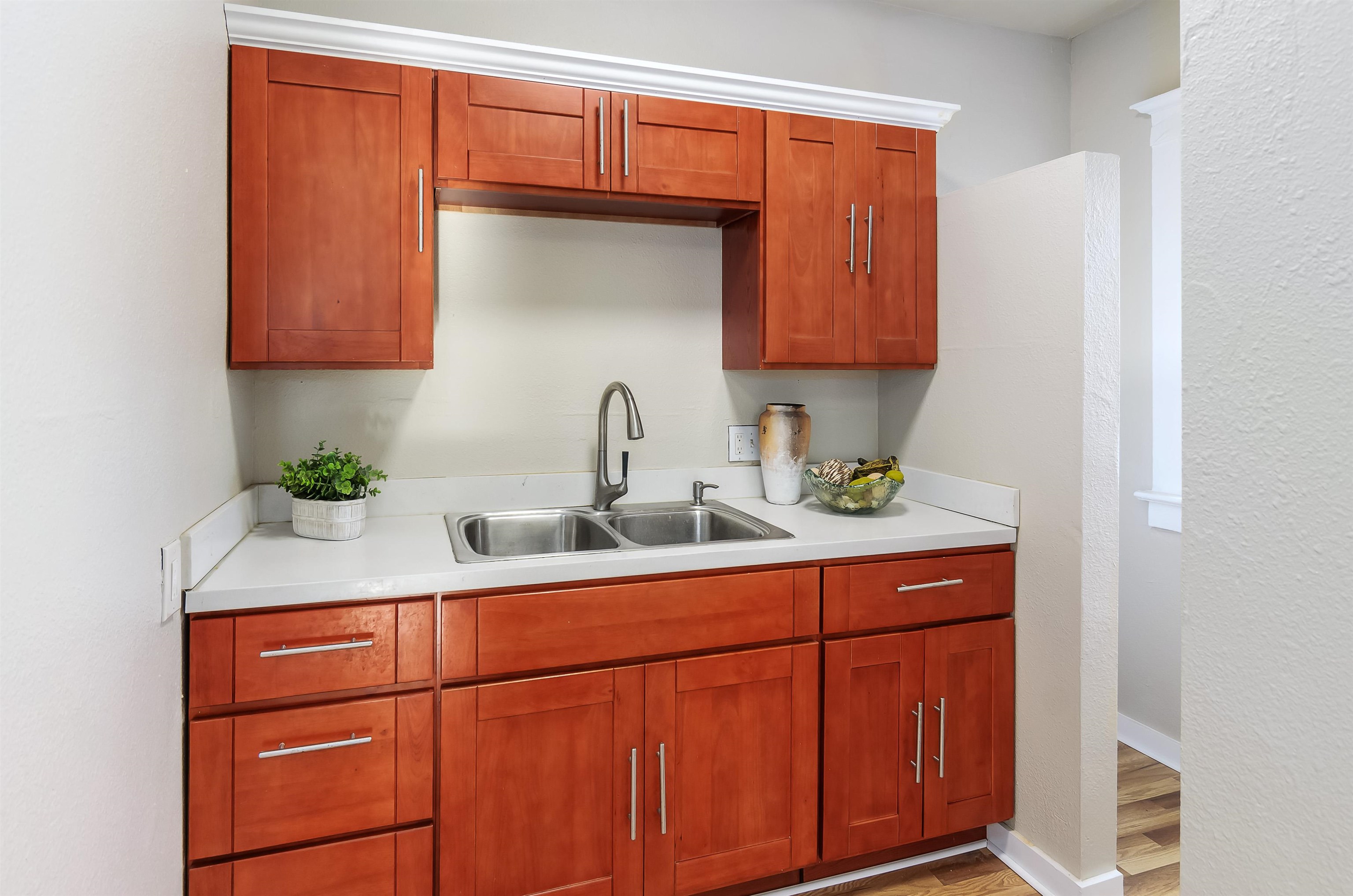 Detail Gallery Image 8 of 23 For 420 5th St, Richmond,  CA 94801 - – Beds | – Baths