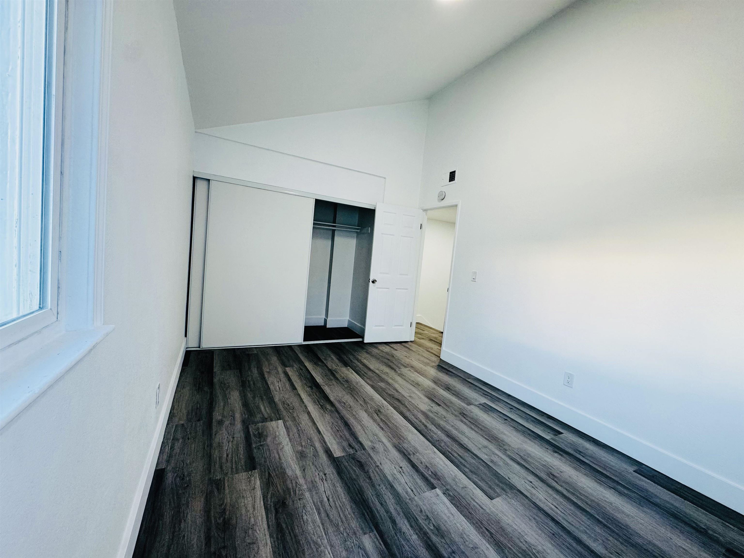 Detail Gallery Image 17 of 26 For 264 S 47th Street, Richmond,  CA 94804 - 3 Beds | 2/1 Baths