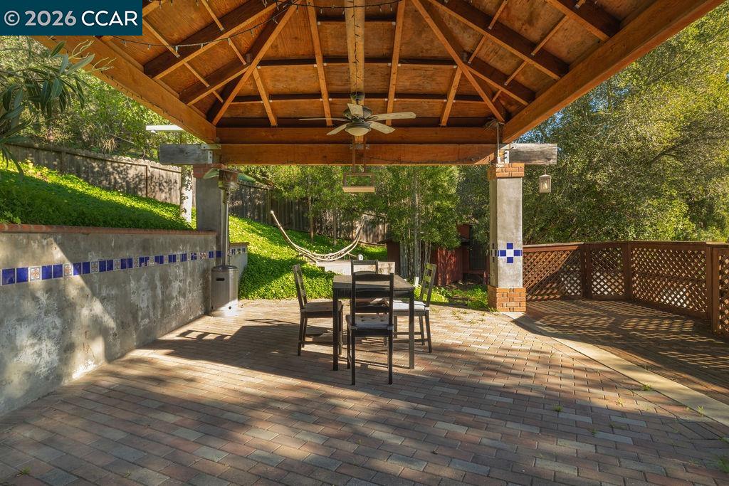 Detail Gallery Image 32 of 39 For 7308 Altura Pl, Oakland,  CA 94605 - 3 Beds | 1 Baths