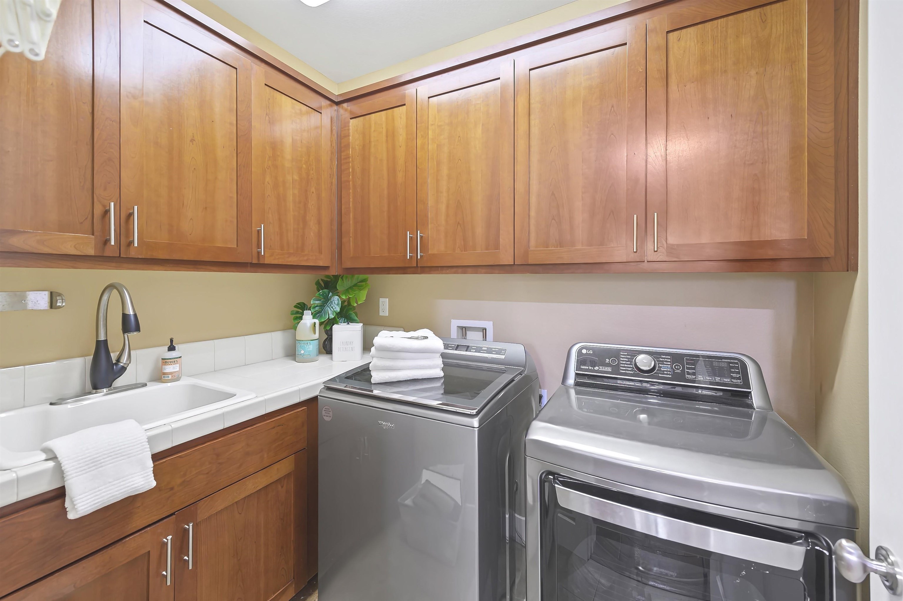 Detail Gallery Image 17 of 46 For 2535 Kellogg Loop, Livermore,  CA 94550 - 5 Beds | 4 Baths