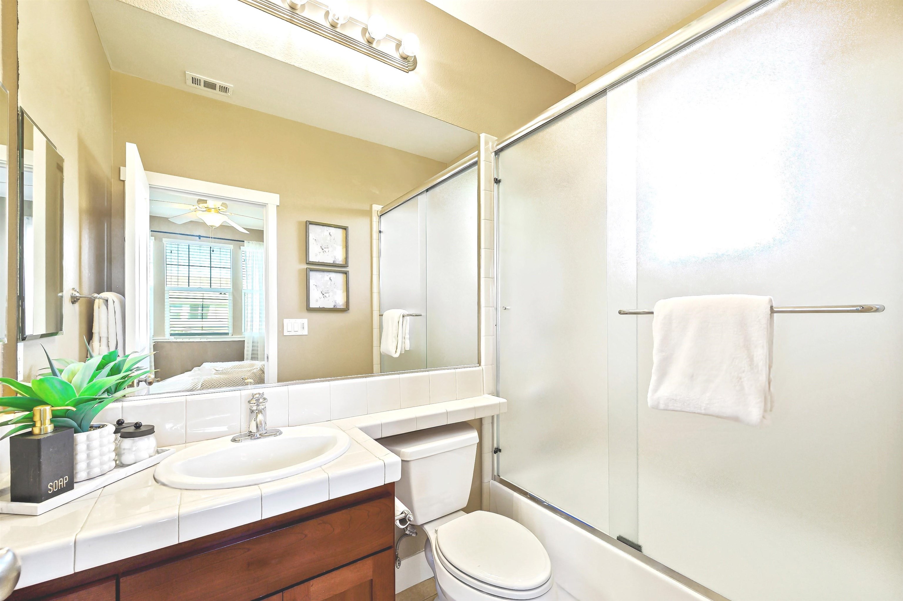 Detail Gallery Image 31 of 46 For 2535 Kellogg Loop, Livermore,  CA 94550 - 5 Beds | 4 Baths