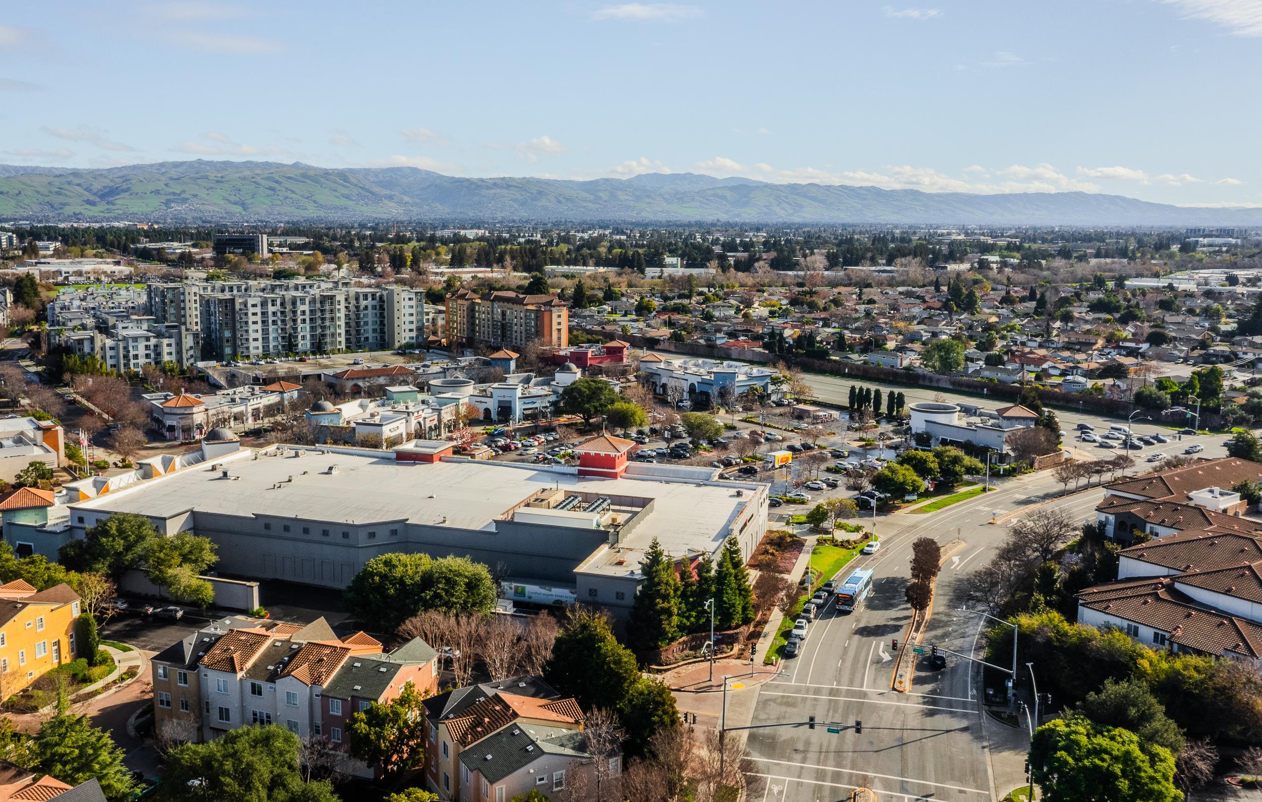 Detail Gallery Image 37 of 39 For 1900 Chestnut Street, Santa Clara,  CA 95054-1736 - 4 Beds | 3 Baths