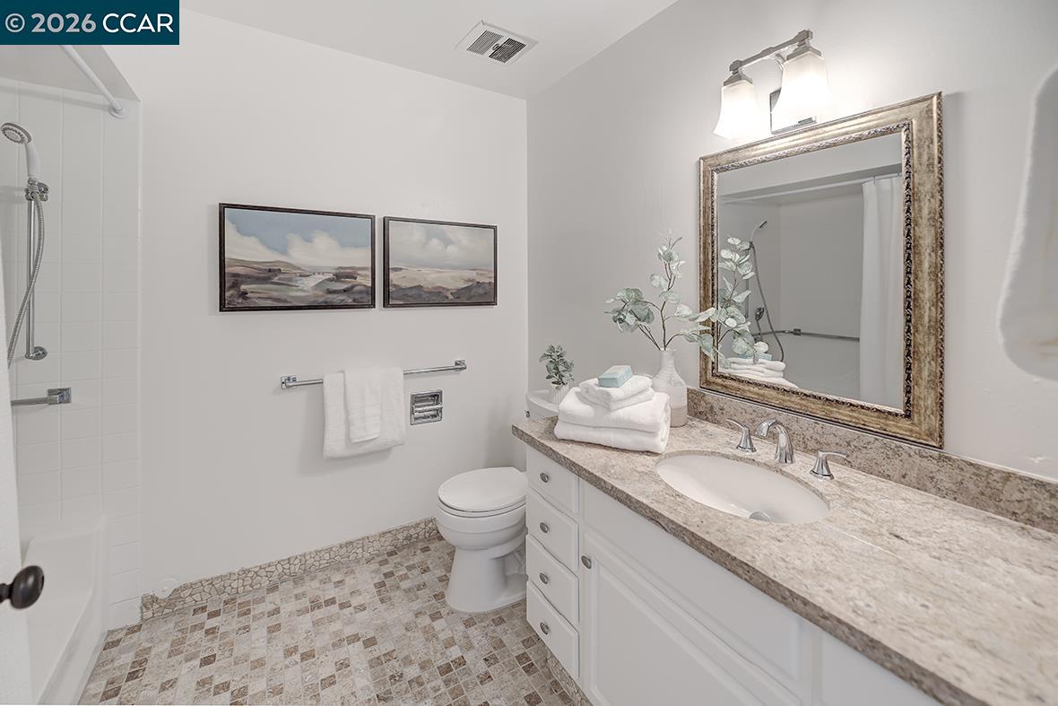 Photo #21: 41121652 Listing: Photo #21