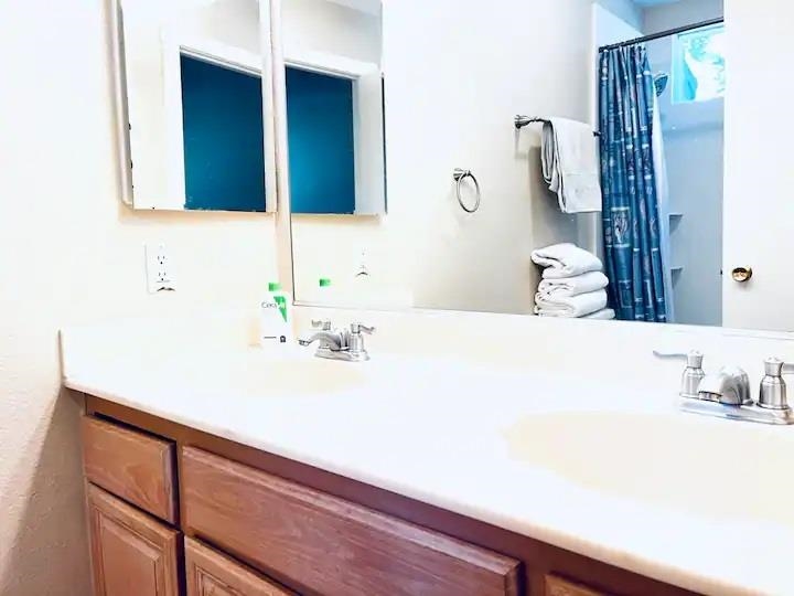 Detail Gallery Image 11 of 21 For 3164 Swallows Nest Dr, Sacramento,  CA 95833 - 2 Beds | 3/1 Baths