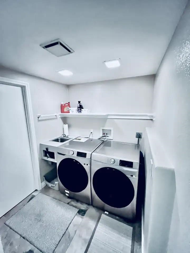 Detail Gallery Image 16 of 21 For 3164 Swallows Nest Dr, Sacramento,  CA 95833 - 2 Beds | 3/1 Baths