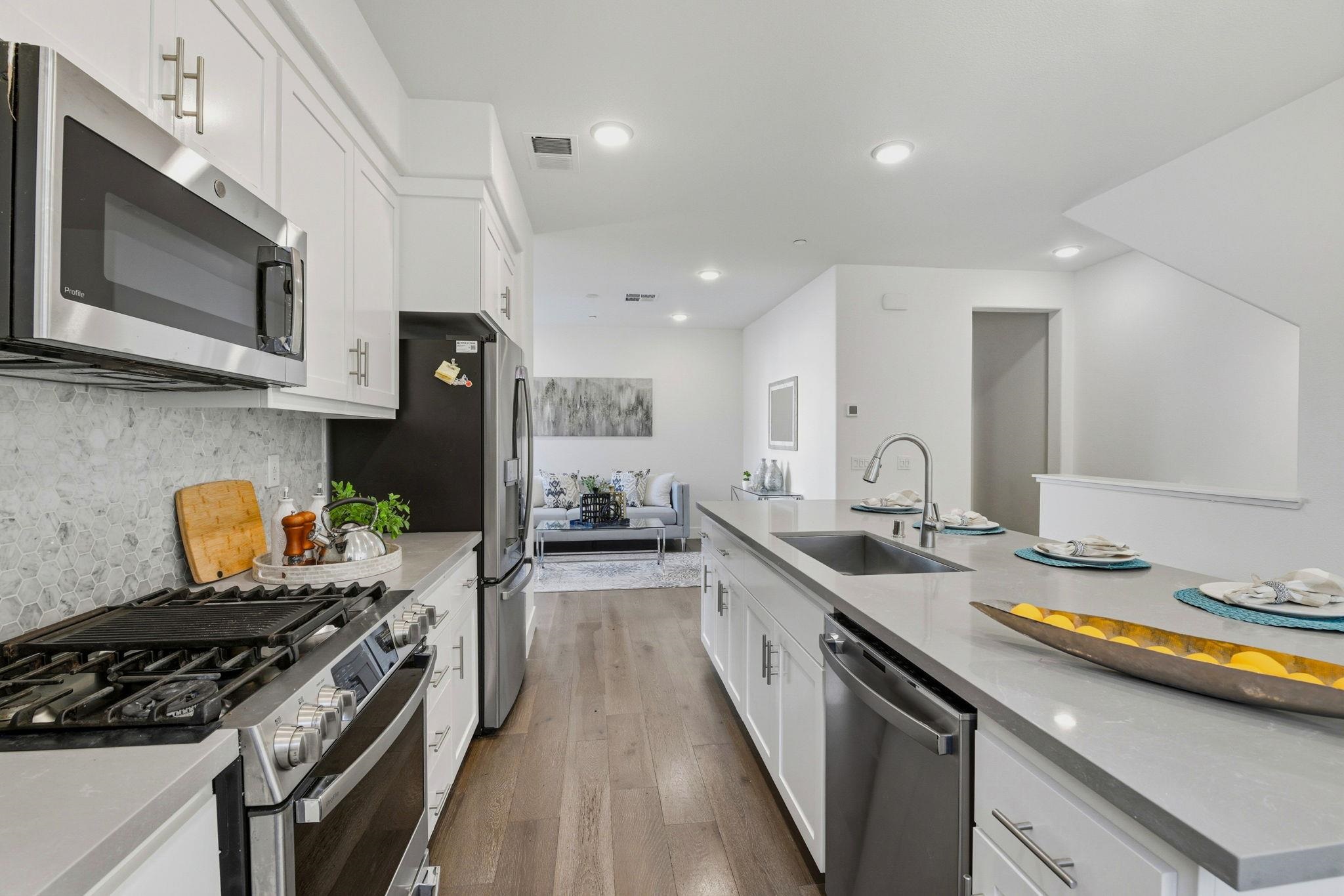 Photo #11: 41121654 Listing: Photo #11