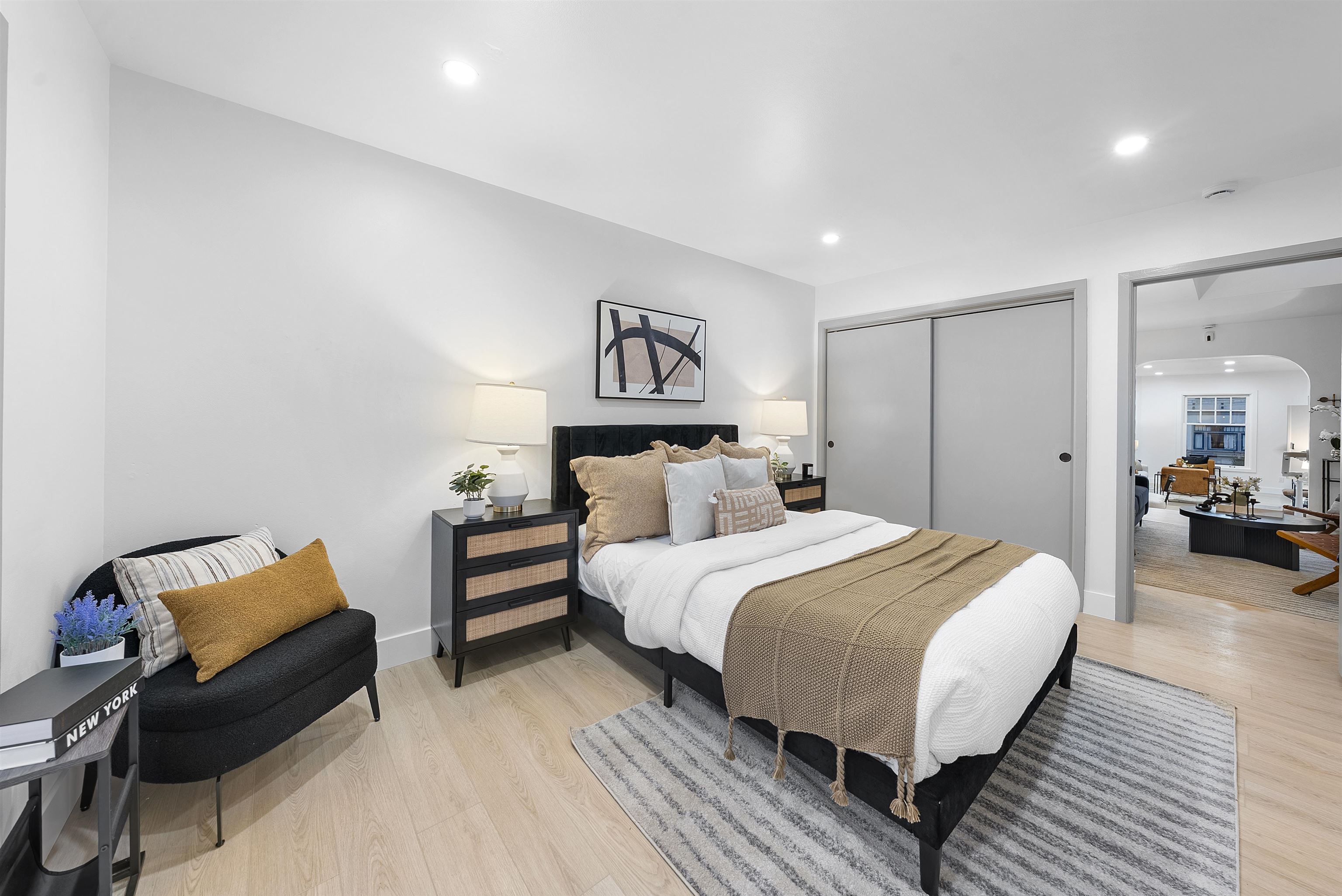 Detail Gallery Image 21 of 55 For 1875 9th Ave, San Francisco,  CA 94122 - 7 Beds | 3 Baths