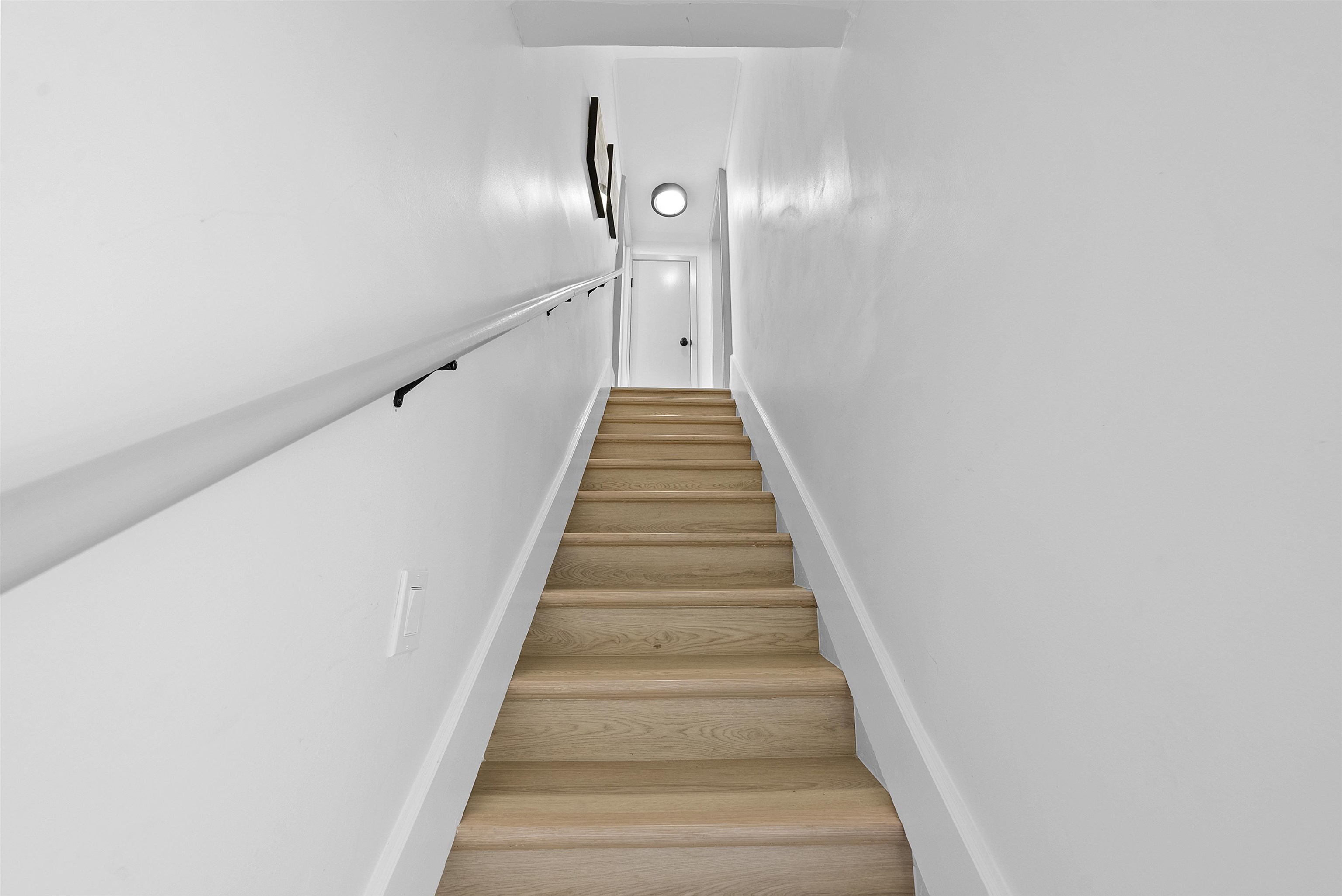 Detail Gallery Image 24 of 55 For 1875 9th Ave, San Francisco,  CA 94122 - 7 Beds | 3 Baths