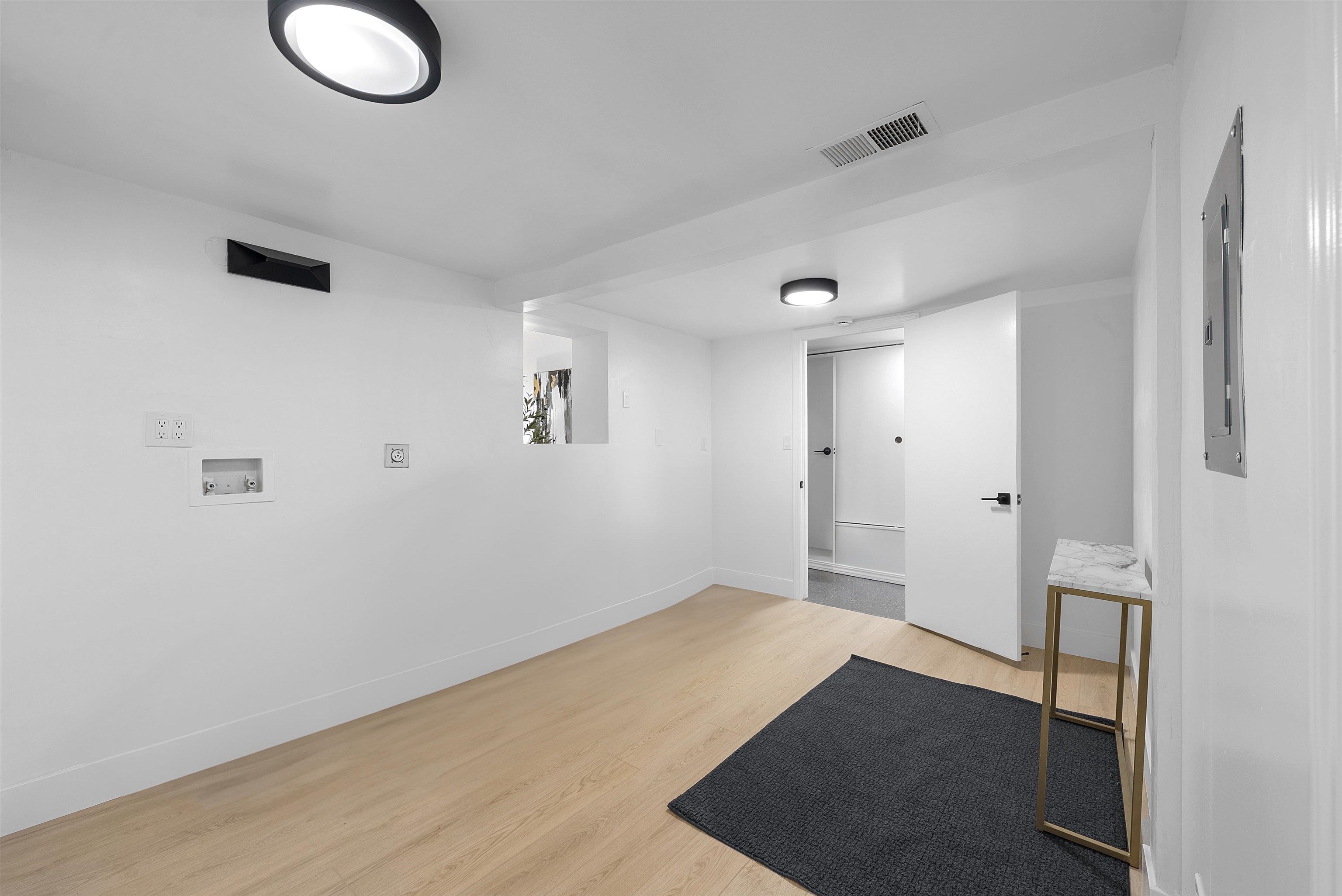 Detail Gallery Image 35 of 55 For 1875 9th Ave, San Francisco,  CA 94122 - 7 Beds | 3 Baths