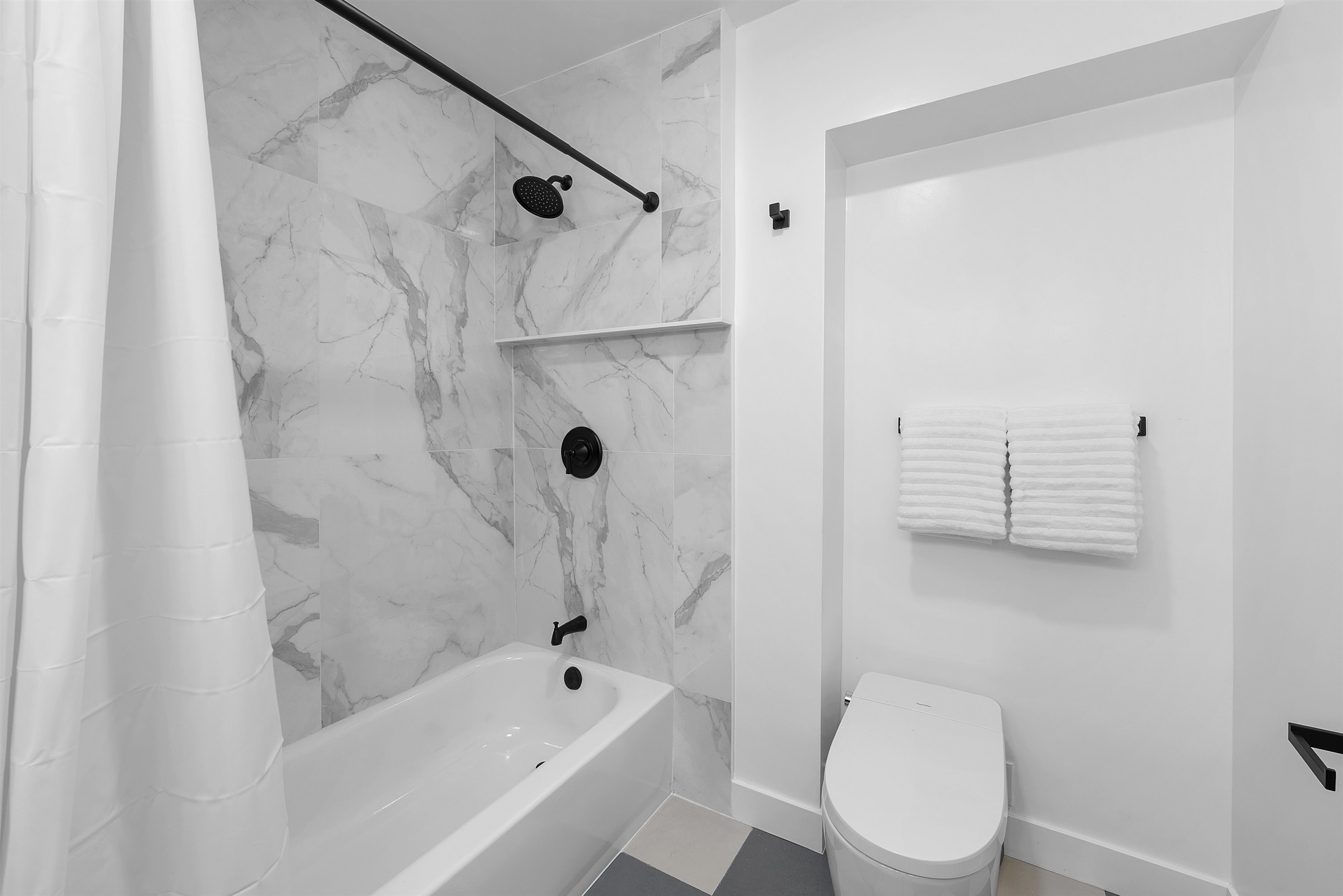 Detail Gallery Image 42 of 55 For 1875 9th Ave, San Francisco,  CA 94122 - 7 Beds | 3 Baths