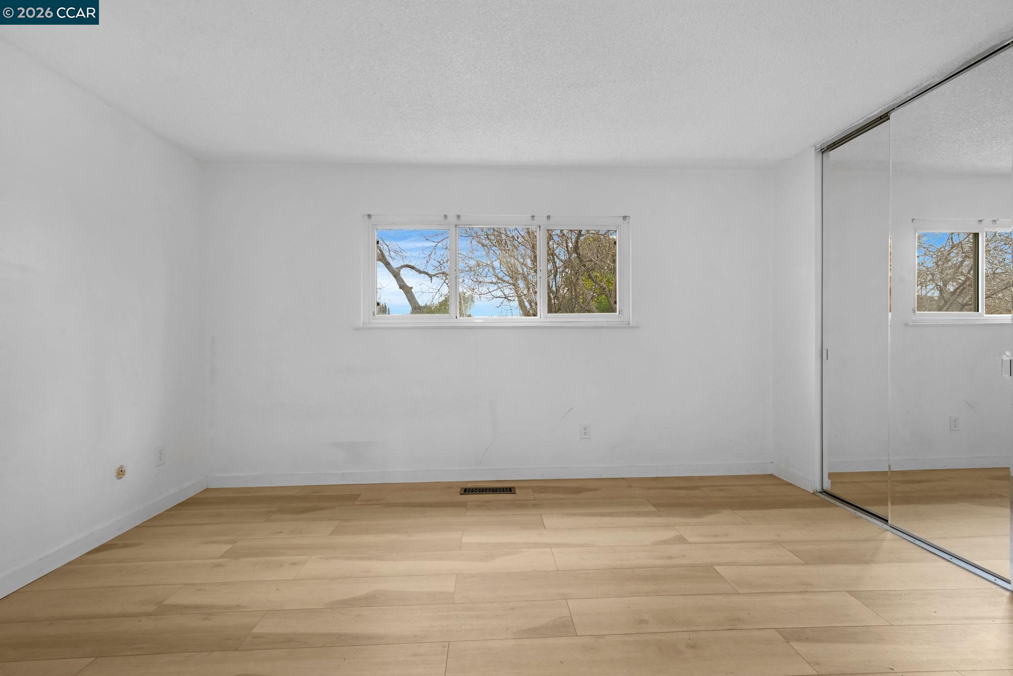 Detail Gallery Image 17 of 32 For 1593 Norine Dr, Pittsburg,  CA 94565 - 4 Beds | 2 Baths