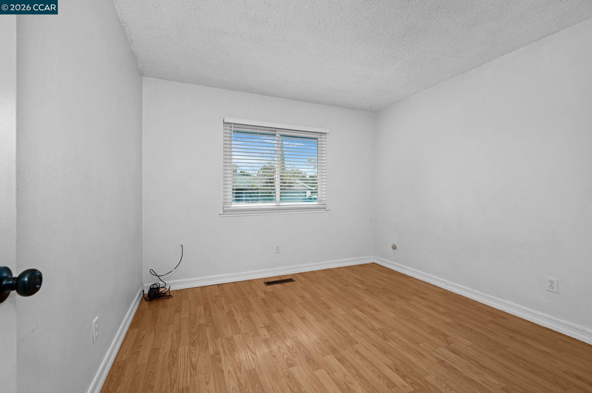 Detail Gallery Image 19 of 32 For 1593 Norine Dr, Pittsburg,  CA 94565 - 4 Beds | 2 Baths