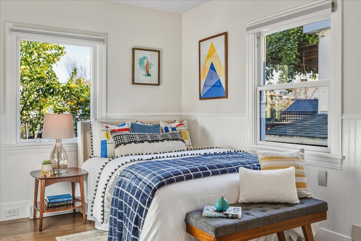 Detail Gallery Image 15 of 47 For 1720 Walnut St., Alameda,  CA 94501 - 2 Beds | 2 Baths