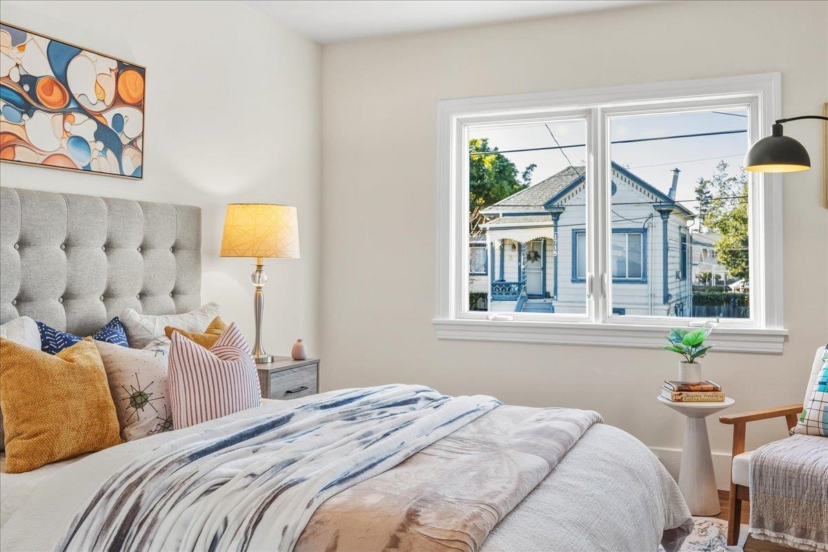 Detail Gallery Image 19 of 47 For 1720 Walnut St., Alameda,  CA 94501 - 2 Beds | 2 Baths