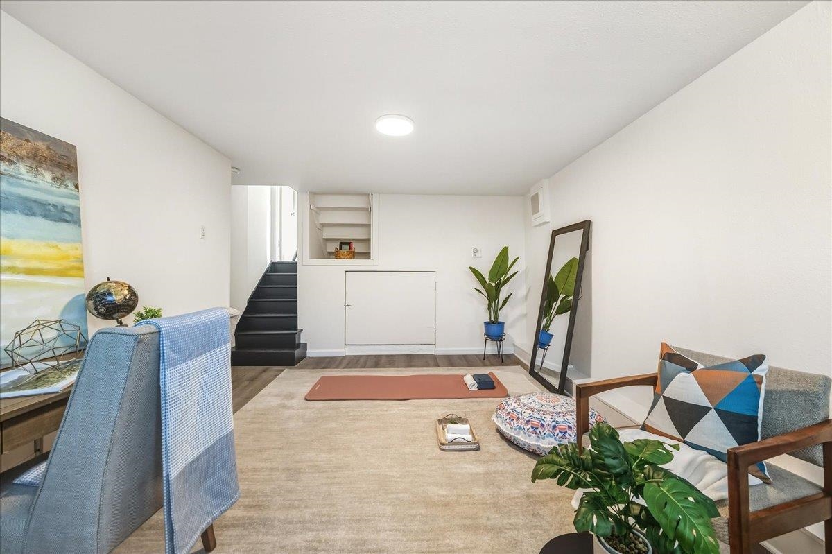 Detail Gallery Image 24 of 47 For 1720 Walnut St., Alameda,  CA 94501 - 2 Beds | 2 Baths