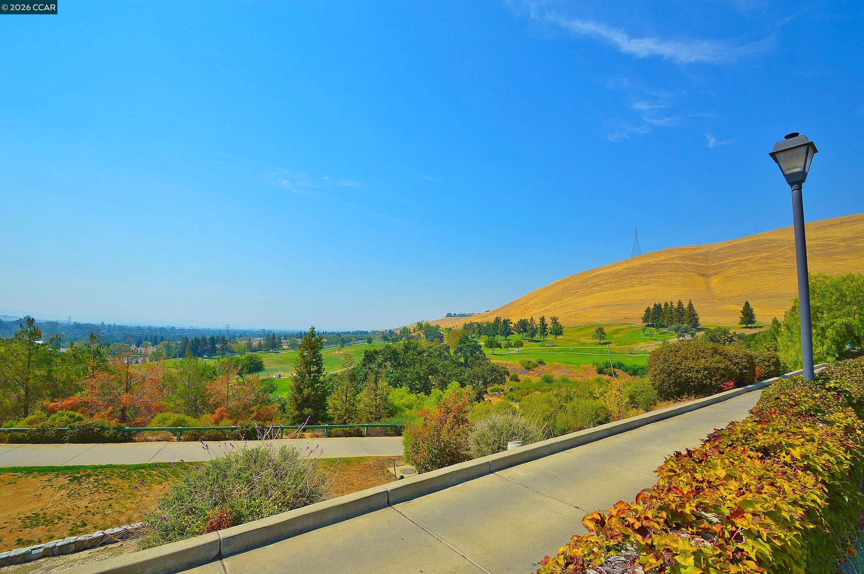 Detail Gallery Image 39 of 45 For 1295 Shell Cir, Clayton,  CA 94517 - 2 Beds | 2/1 Baths