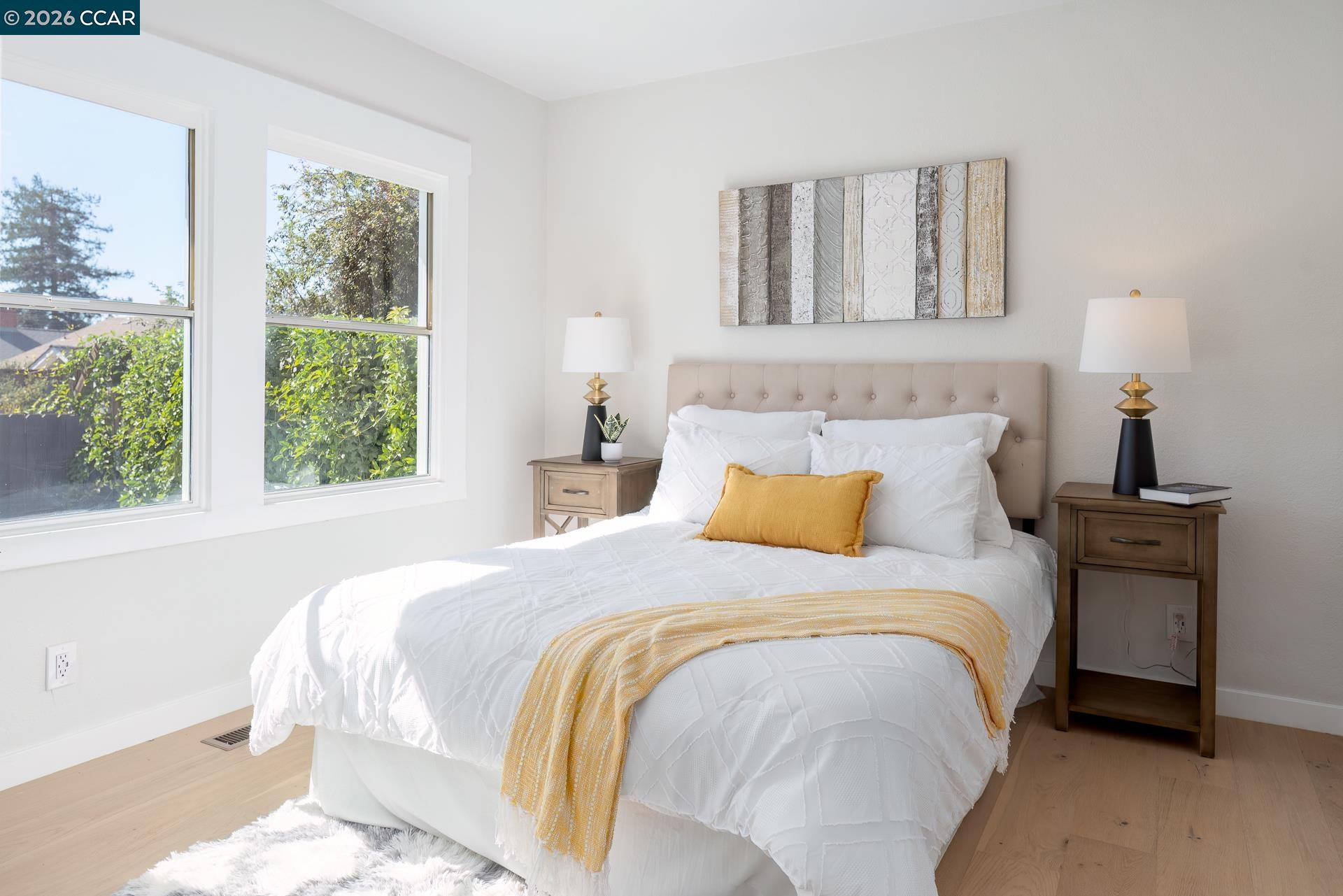 Detail Gallery Image 35 of 59 For 1515 Hampel St, Oakland,  CA 94602 - 2 Beds | 1 Baths