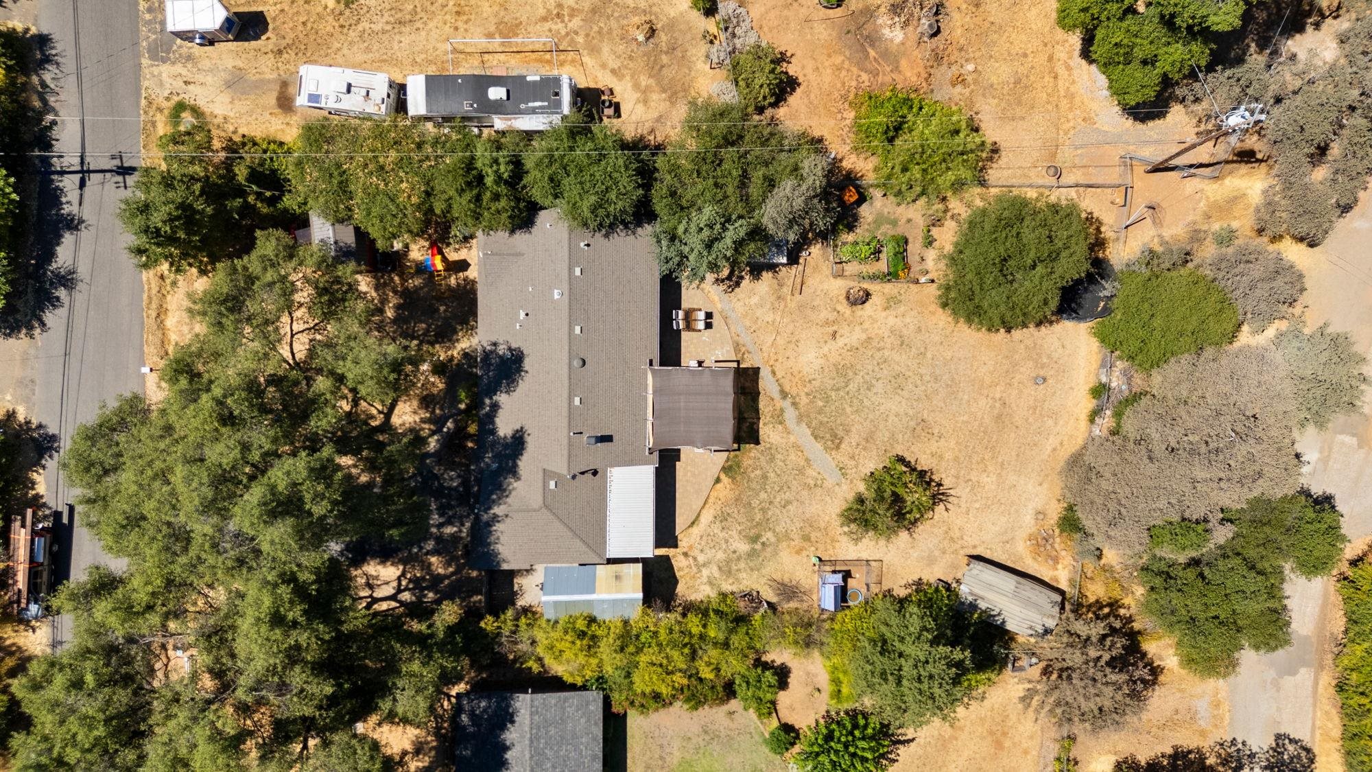 Detail Gallery Image 2 of 29 For 20369 E Walnut Dr, Sonora,  CA 95370 - 3 Beds | 2 Baths