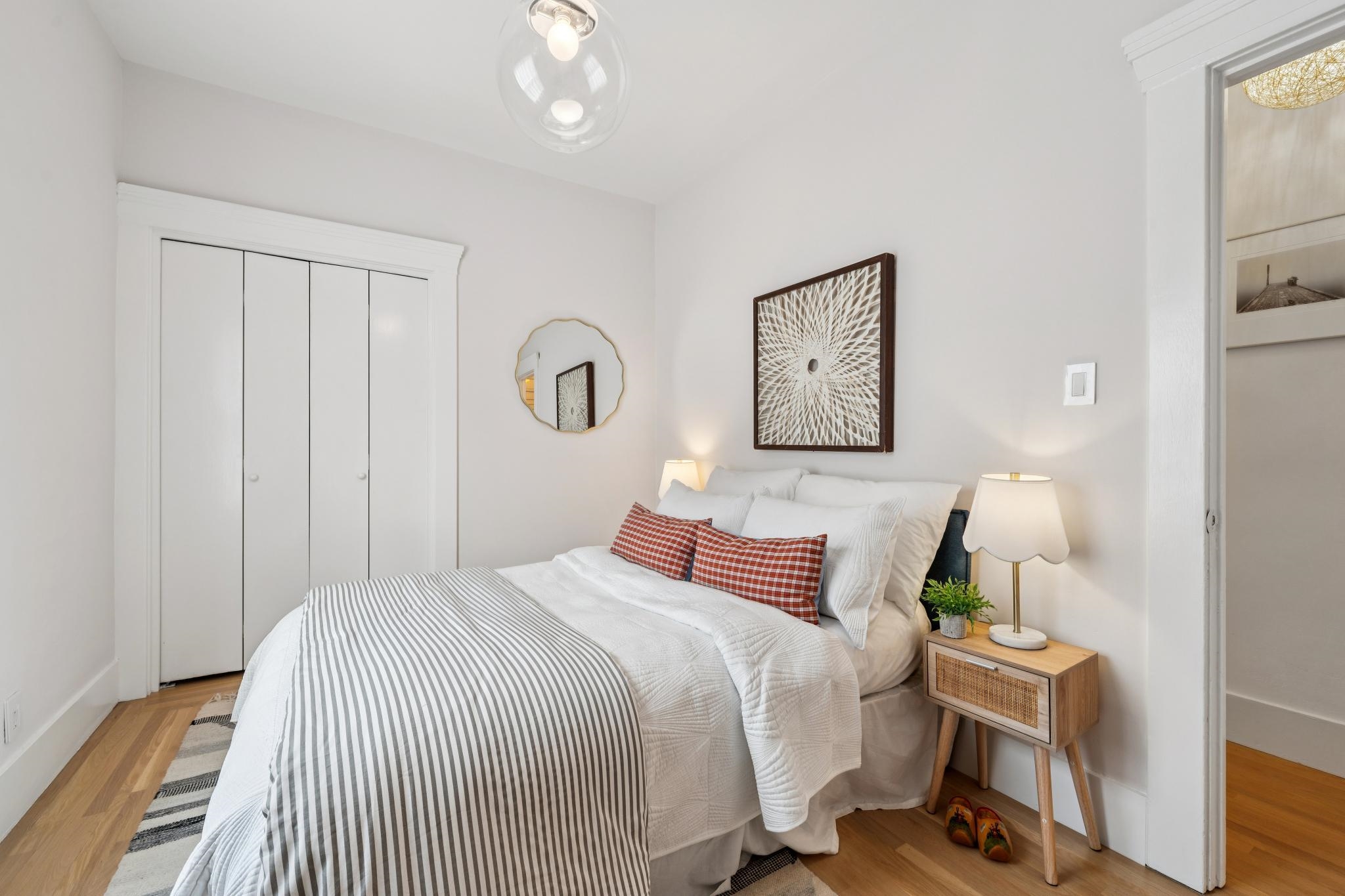 Detail Gallery Image 21 of 37 For 390 50th St, Oakland,  CA 94609 - 3 Beds | 2 Baths