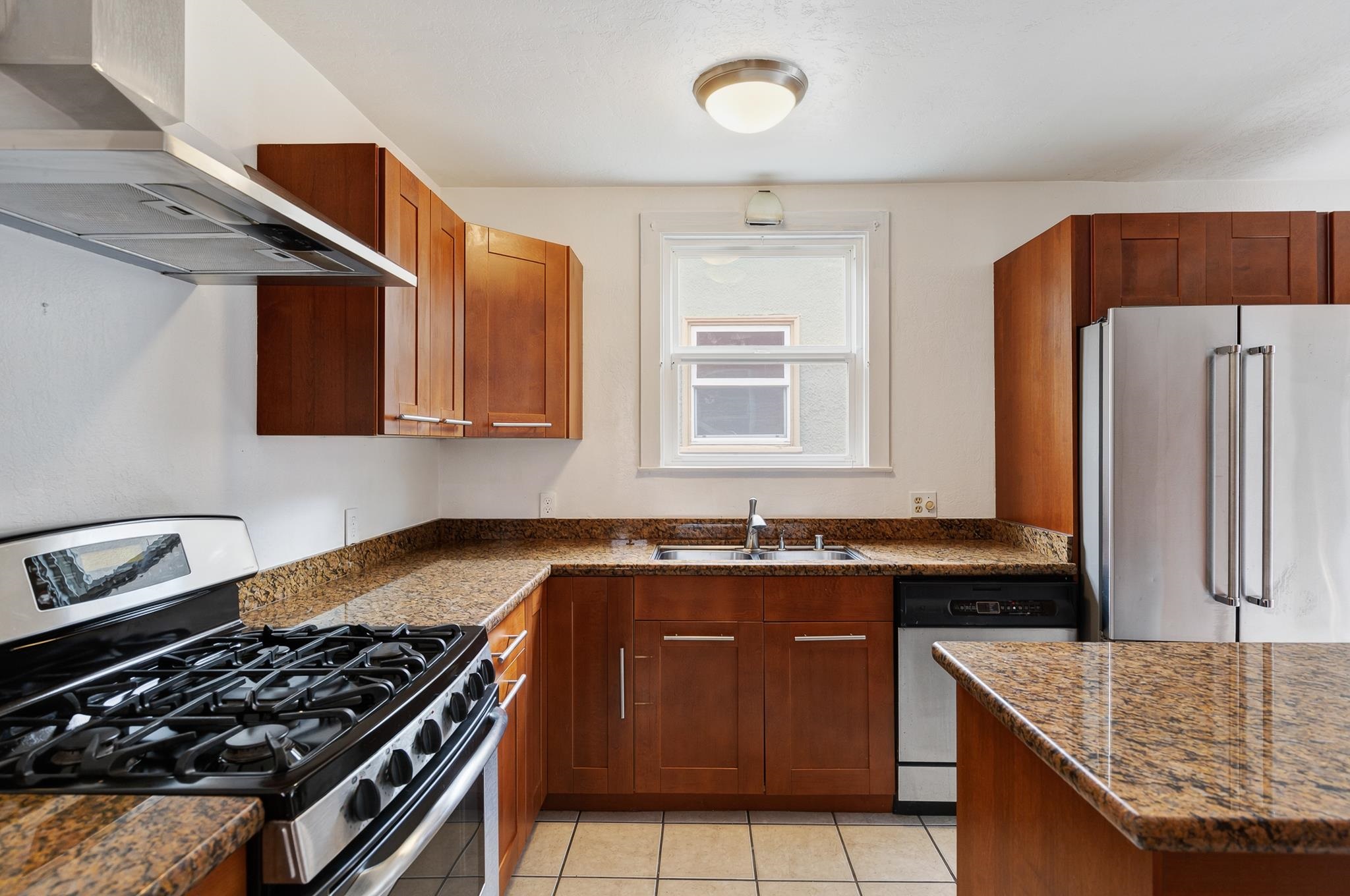 Photo #12: 41121670 Listing: Photo #12