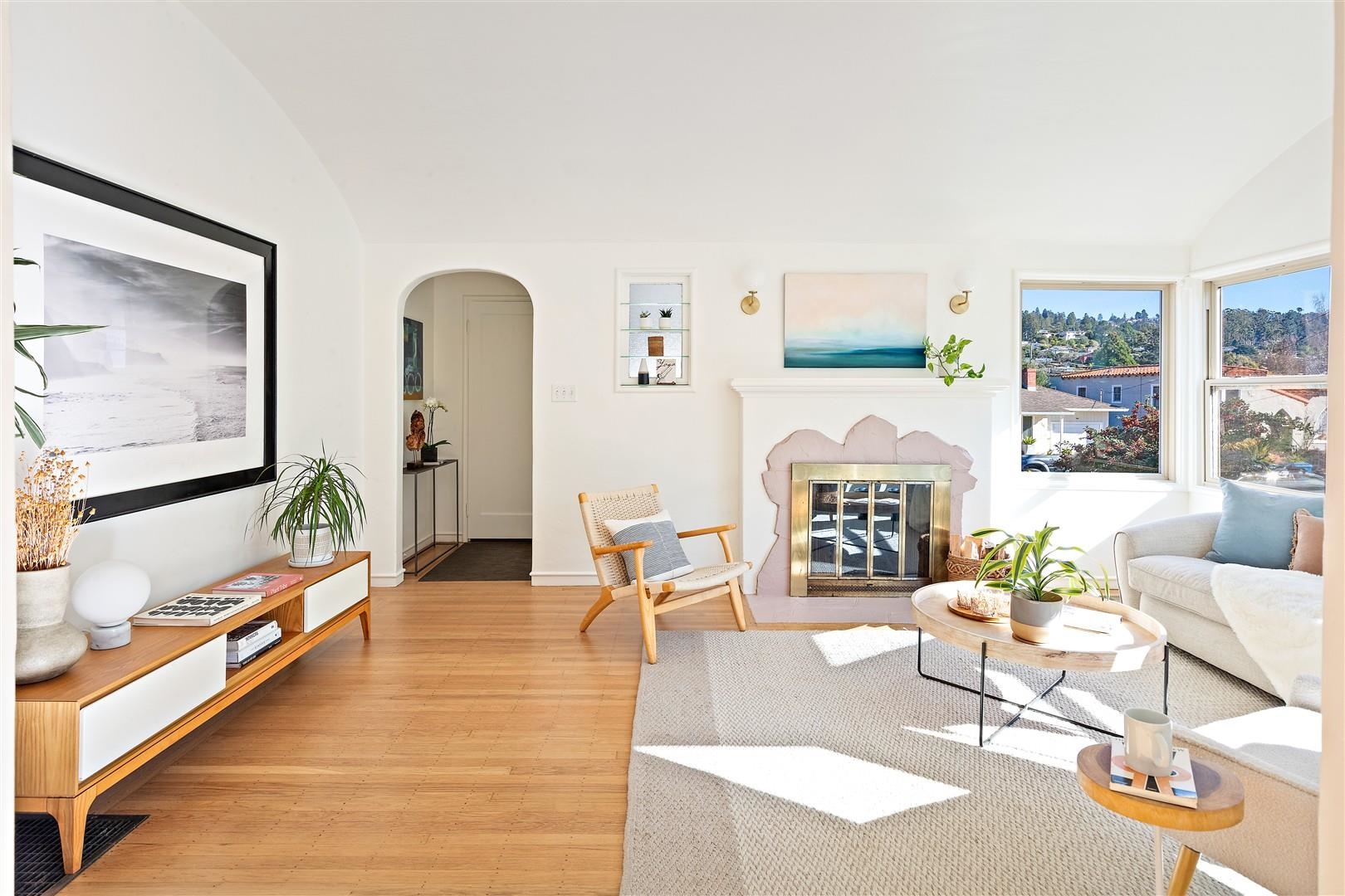 Detail Gallery Image 10 of 26 For 747 Albemarle St, El Cerrito,  CA 94530 - 2 Beds | 1 Baths