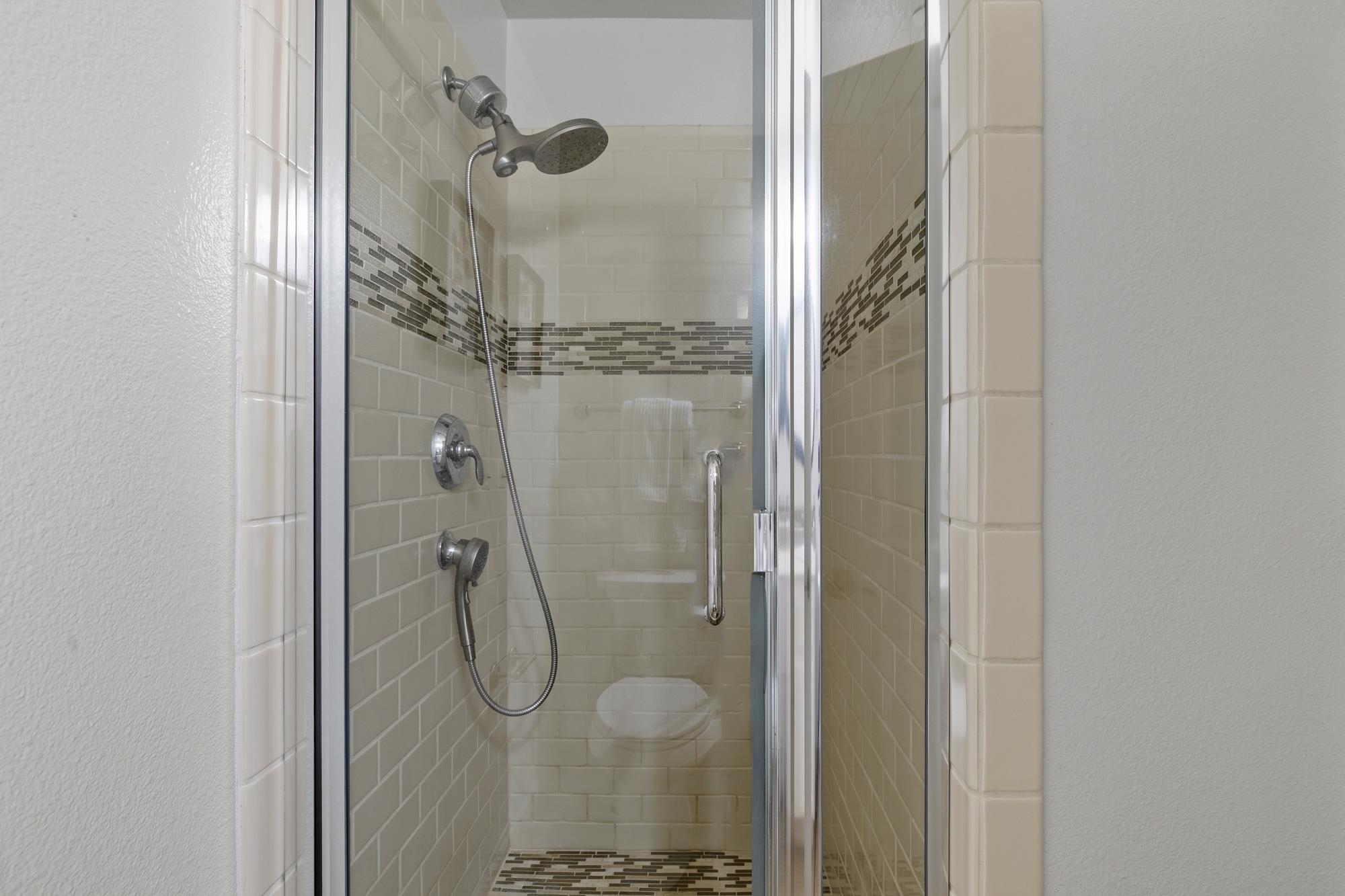 Photo #22: 41121672 Listing: Photo #22