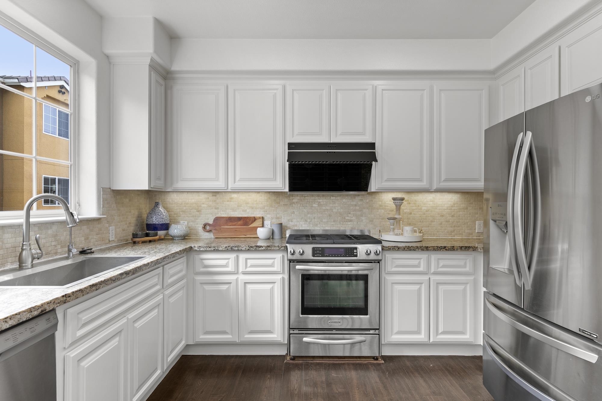 Photo #6: 41121672 Listing: Photo #6