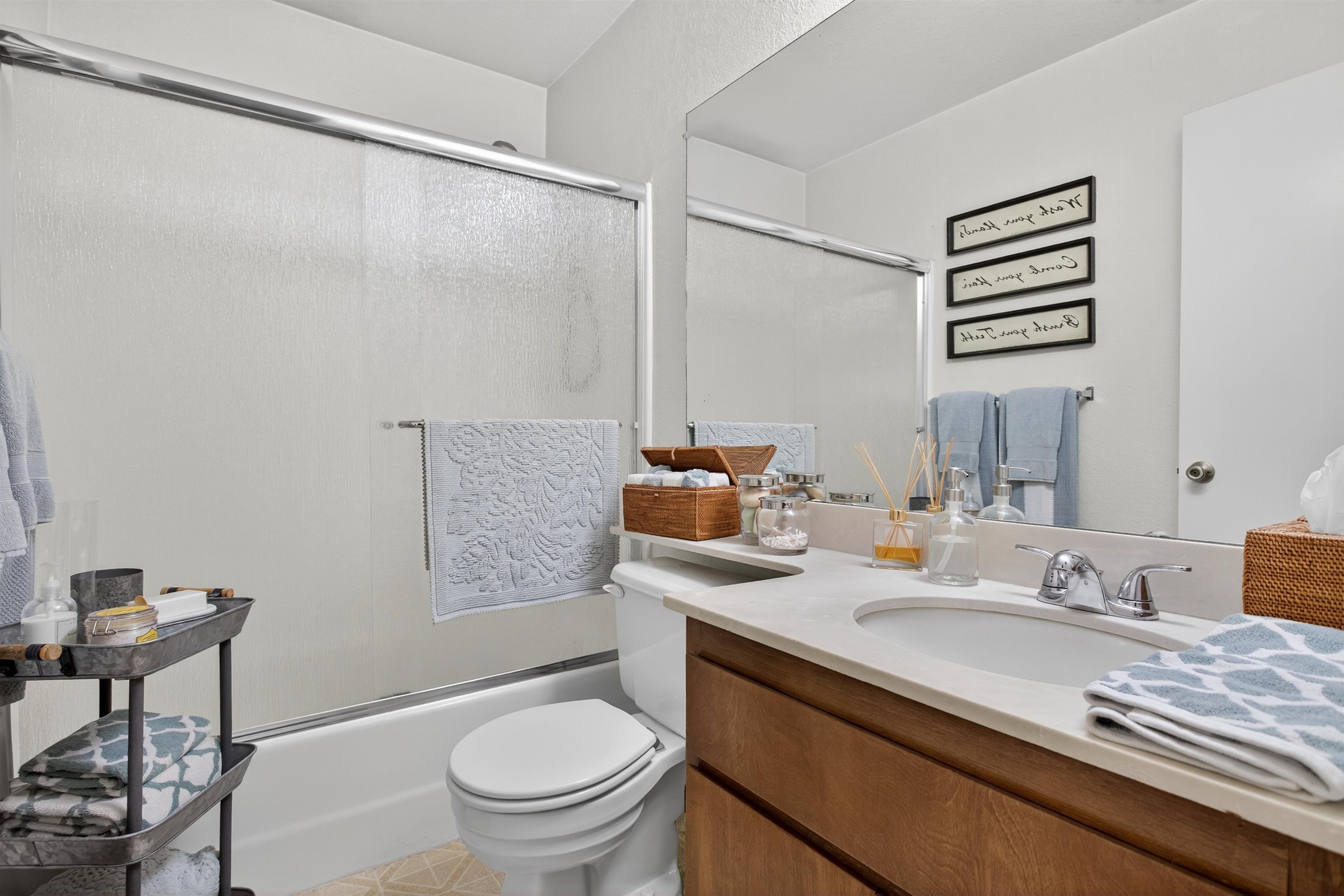 Detail Gallery Image 23 of 30 For 2229 Delucchi Drive, Pleasanton,  CA 94588-8315 - 2 Beds | 2 Baths