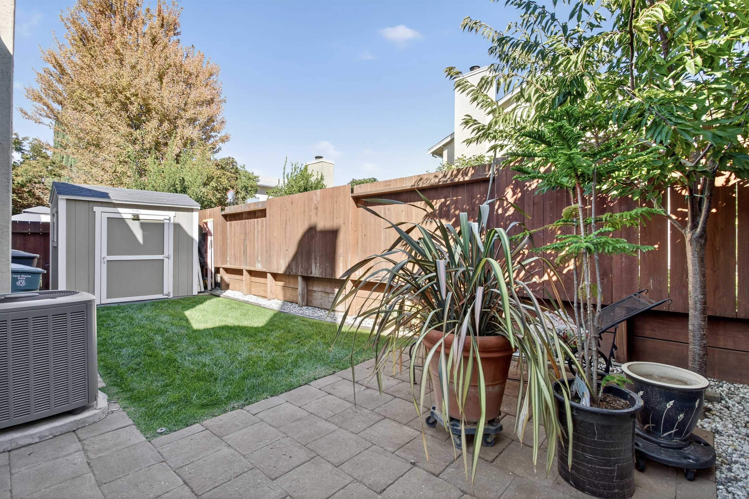 Detail Gallery Image 28 of 30 For 2229 Delucchi Drive, Pleasanton,  CA 94588-8315 - 2 Beds | 2 Baths