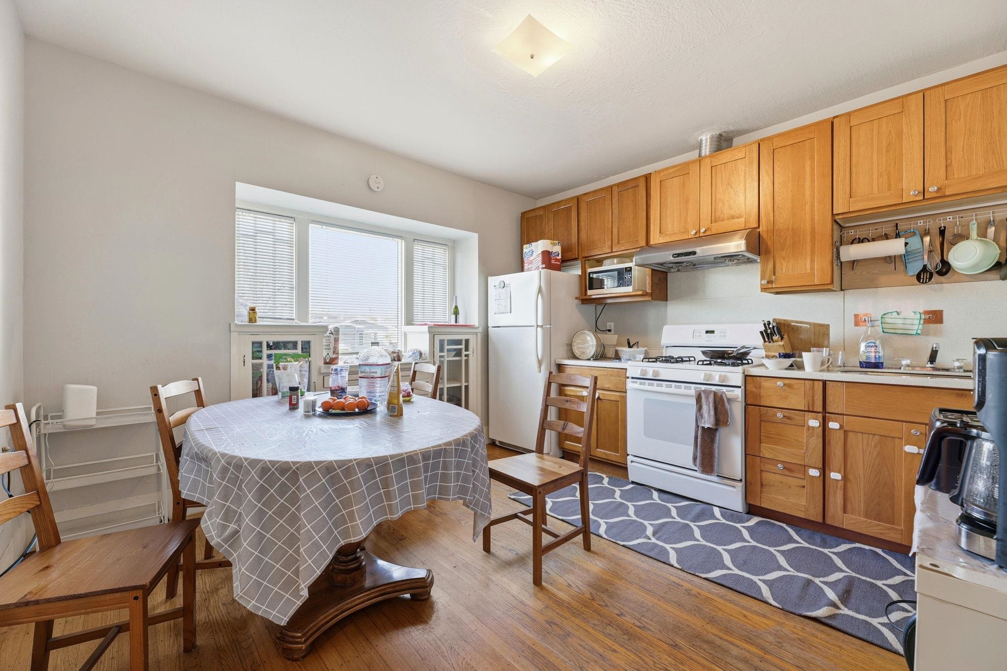 Detail Gallery Image 28 of 31 For 1813 Sacramento St, Berkeley,  CA 94702 - – Beds | – Baths