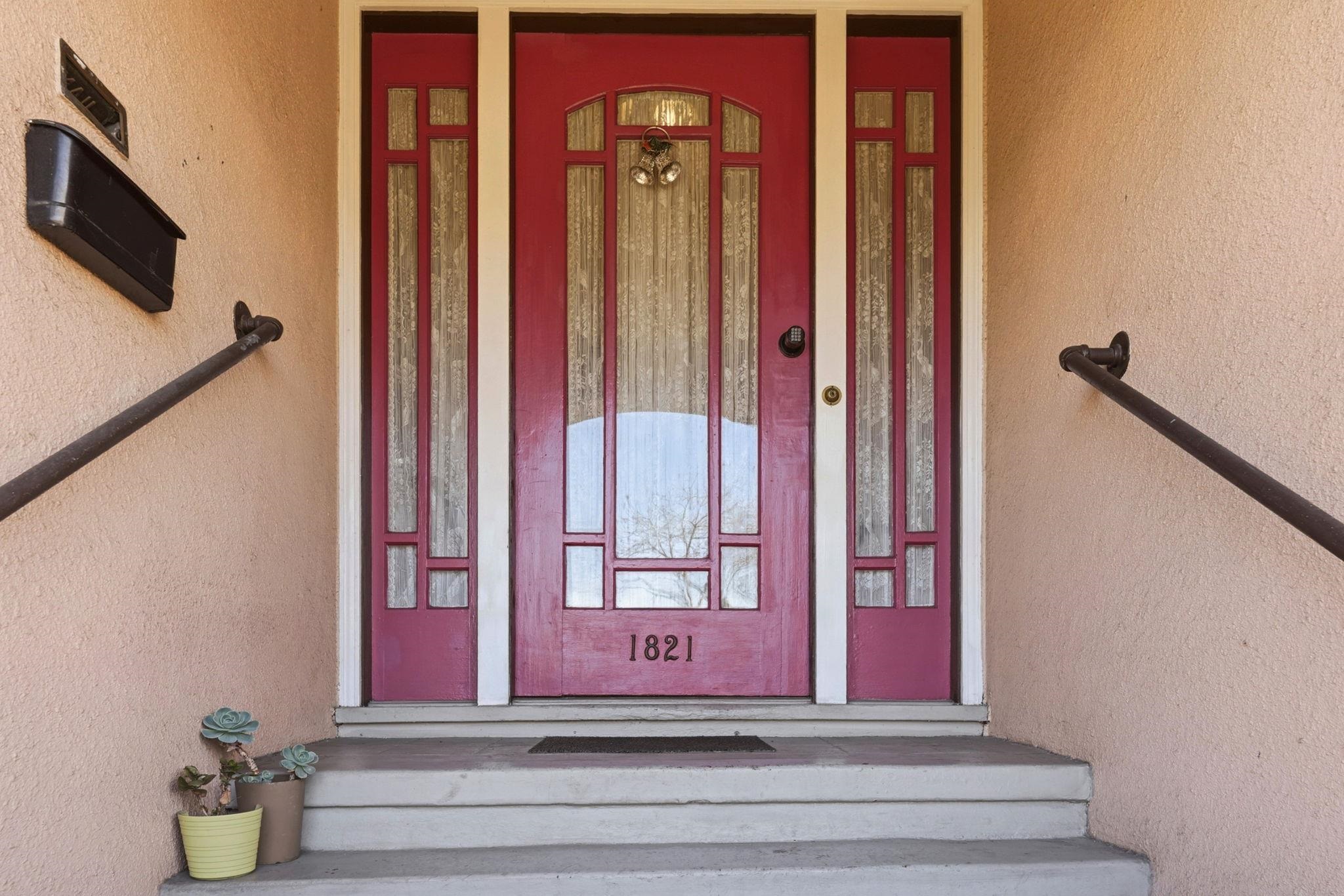 Detail Gallery Image 7 of 31 For 1813 Sacramento St, Berkeley,  CA 94702 - – Beds | – Baths