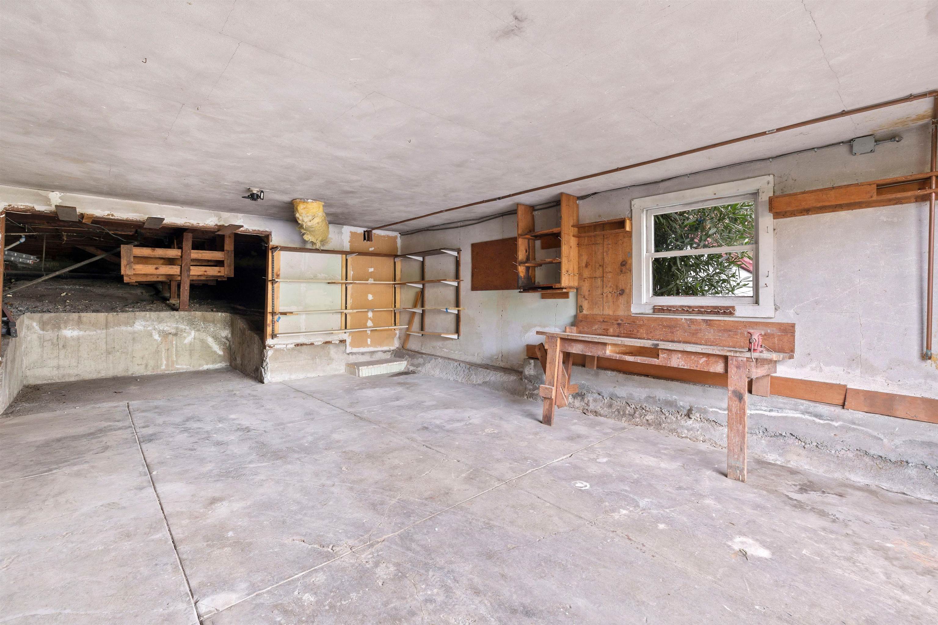 Detail Gallery Image 30 of 38 For 787 Mandana Blvd, Oakland,  CA 94610 - 3 Beds | 1/1 Baths