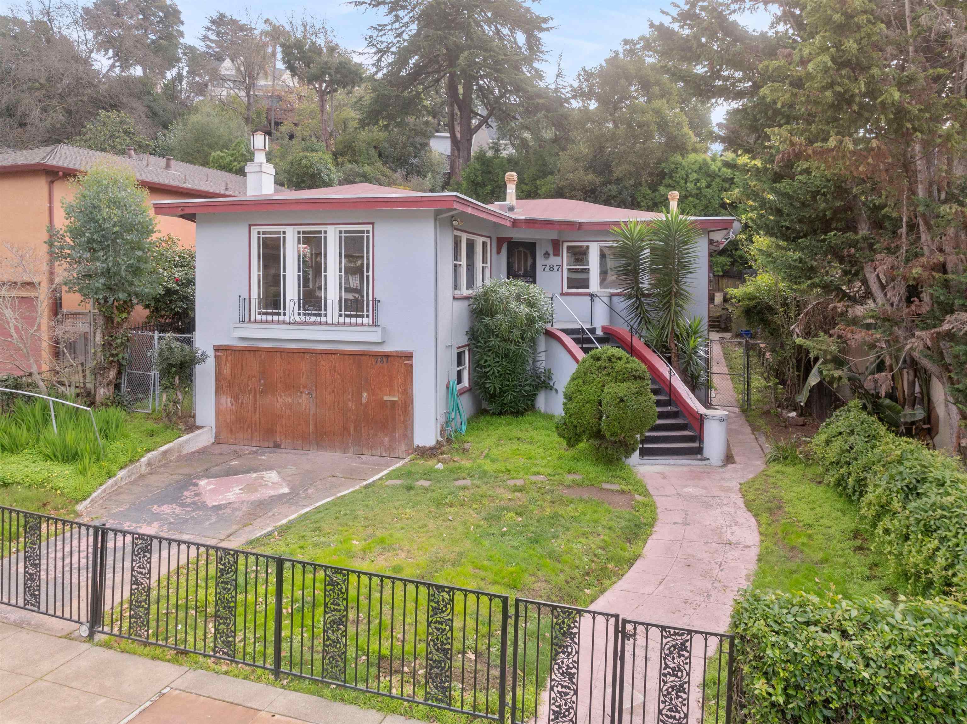 Detail Gallery Image 33 of 38 For 787 Mandana Blvd, Oakland,  CA 94610 - 3 Beds | 1/1 Baths