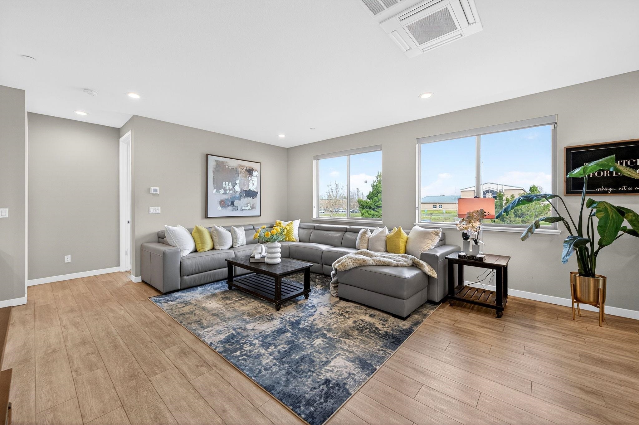 Photo #9: 41121677 Listing: Photo #9