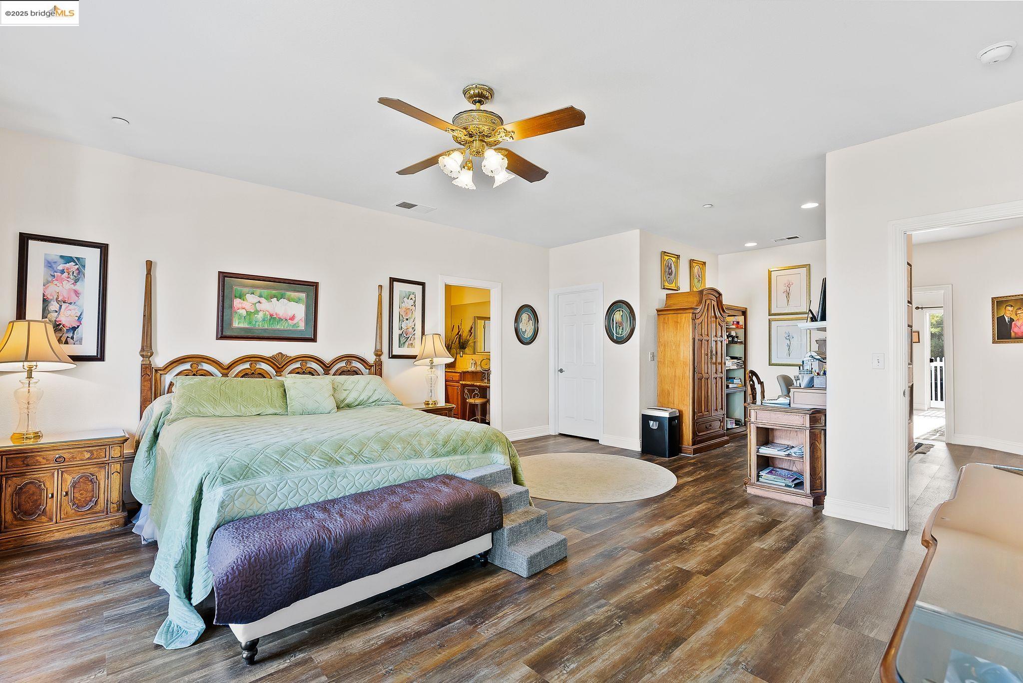 Detail Gallery Image 28 of 59 For 4415 Willow Rd, Bethel Island,  CA 94511 - 4 Beds | 4 Baths