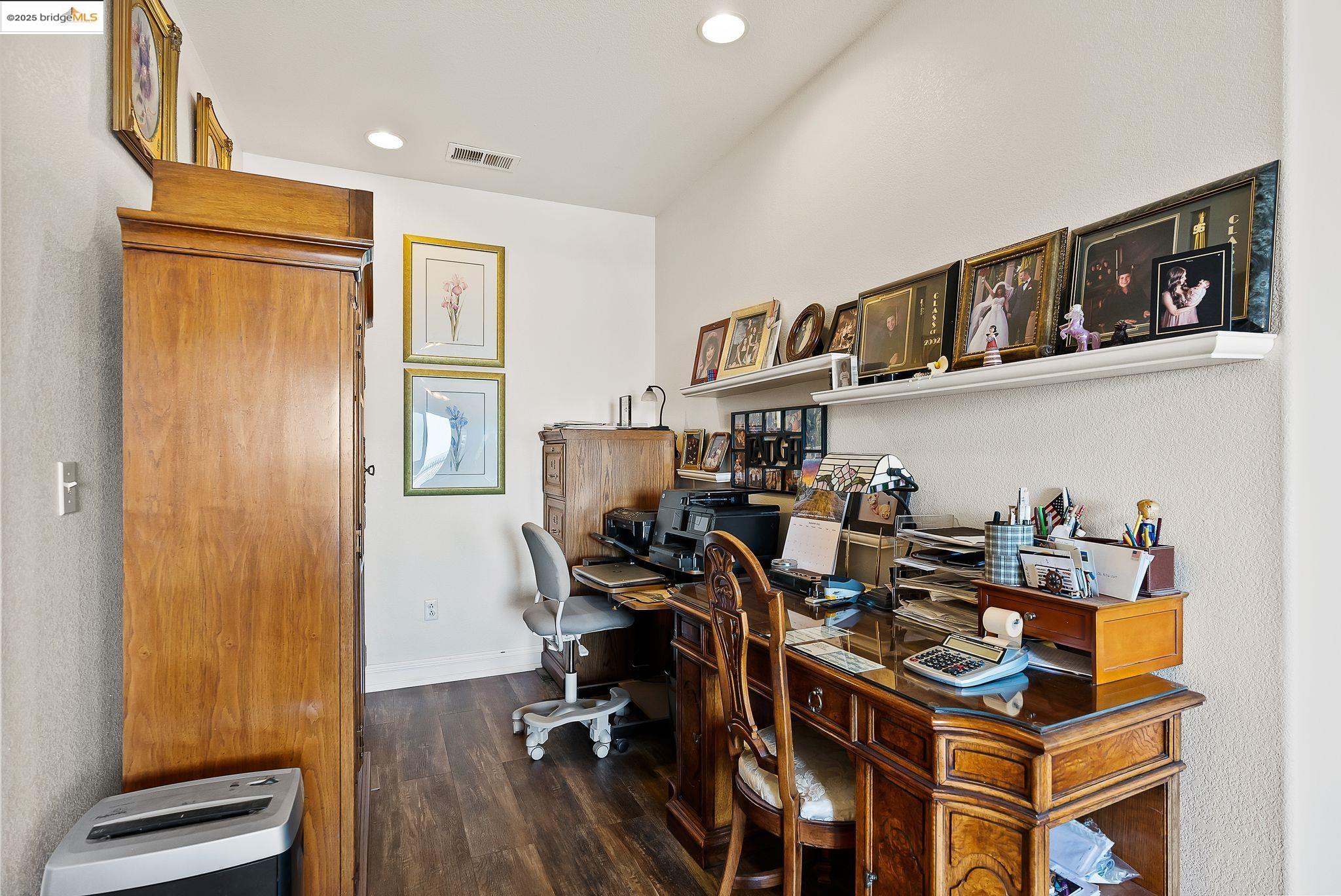 Detail Gallery Image 33 of 59 For 4415 Willow Rd, Bethel Island,  CA 94511 - 4 Beds | 4 Baths