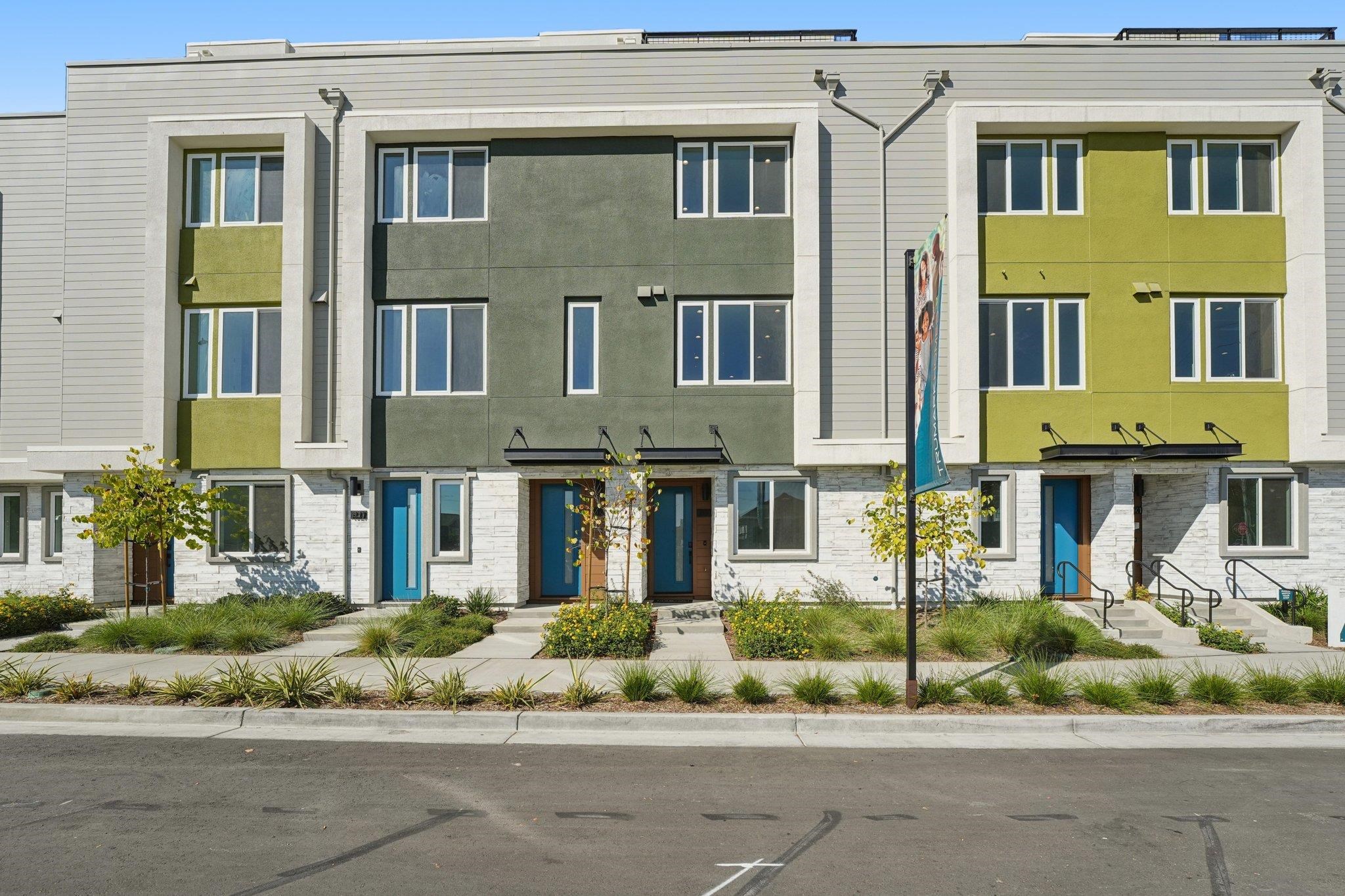 Photo #2: 41121681 Listing: Photo #2