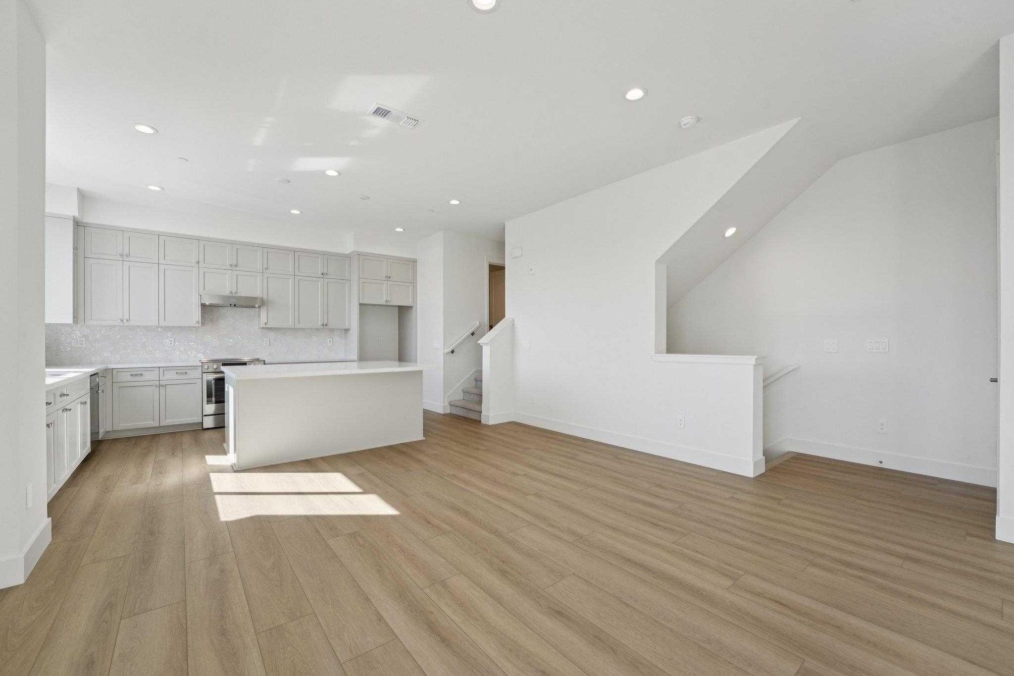 Photo #14: 41121681 Listing: Photo #14